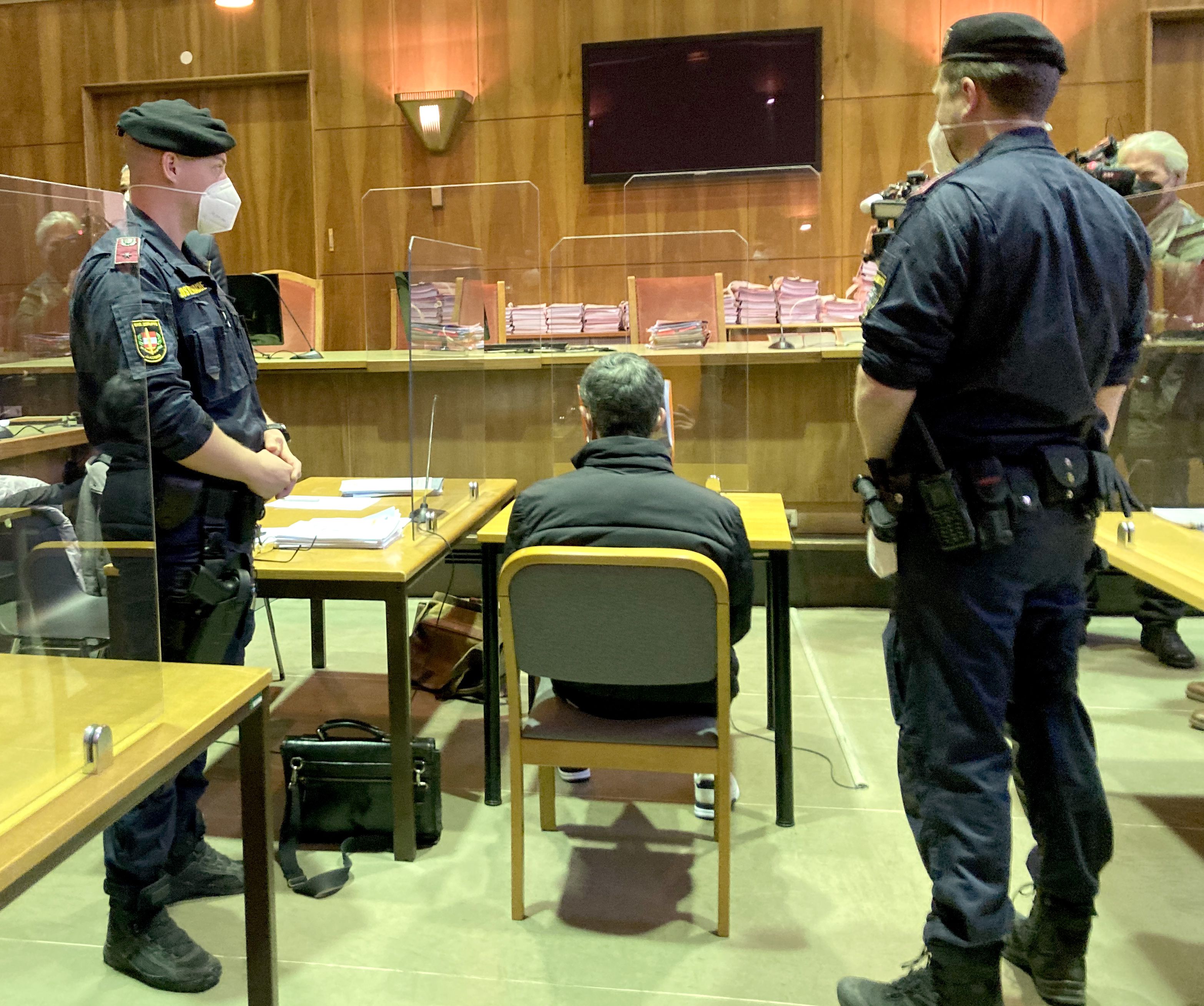 Der Angeklagte erklärte nach den tödlichen Messerstichen auf seine vor Gericht: "Ich hatte nicht vor, sie zu töten." 