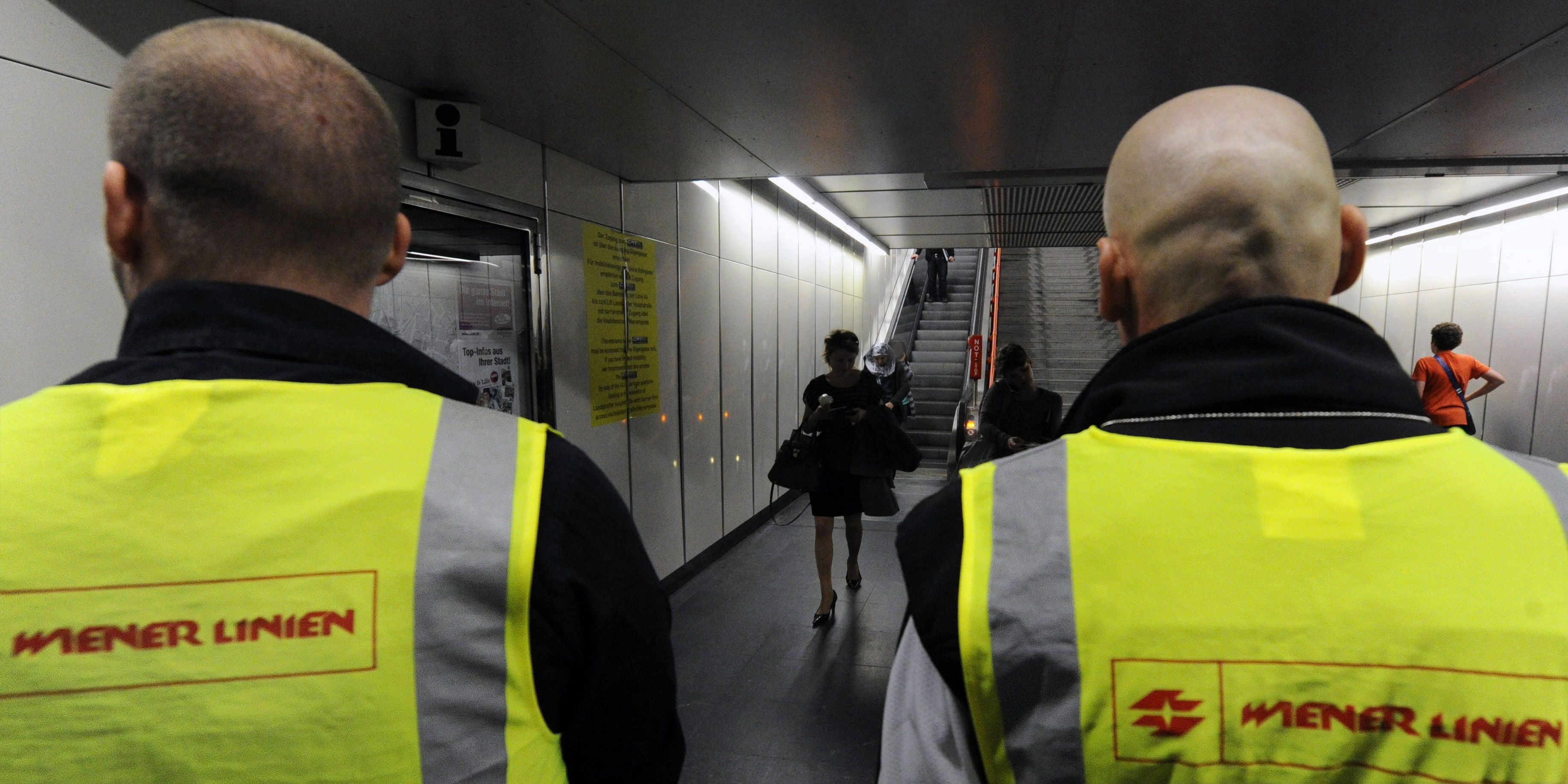 Vor allem in der ersten Februar-Woche lauern Wiener Linien-Kontrolleure vor Studenten-Hotspots.