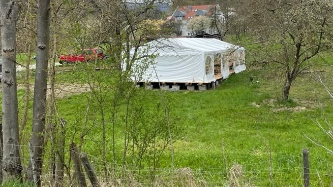 Hier, am Stadtrand von Linz, fand im April 2021 die Party statt.