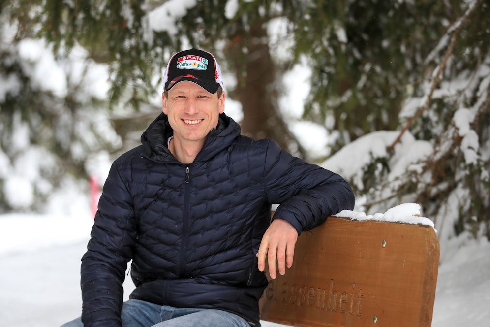 Hannes Reichelt genießt die Natur.