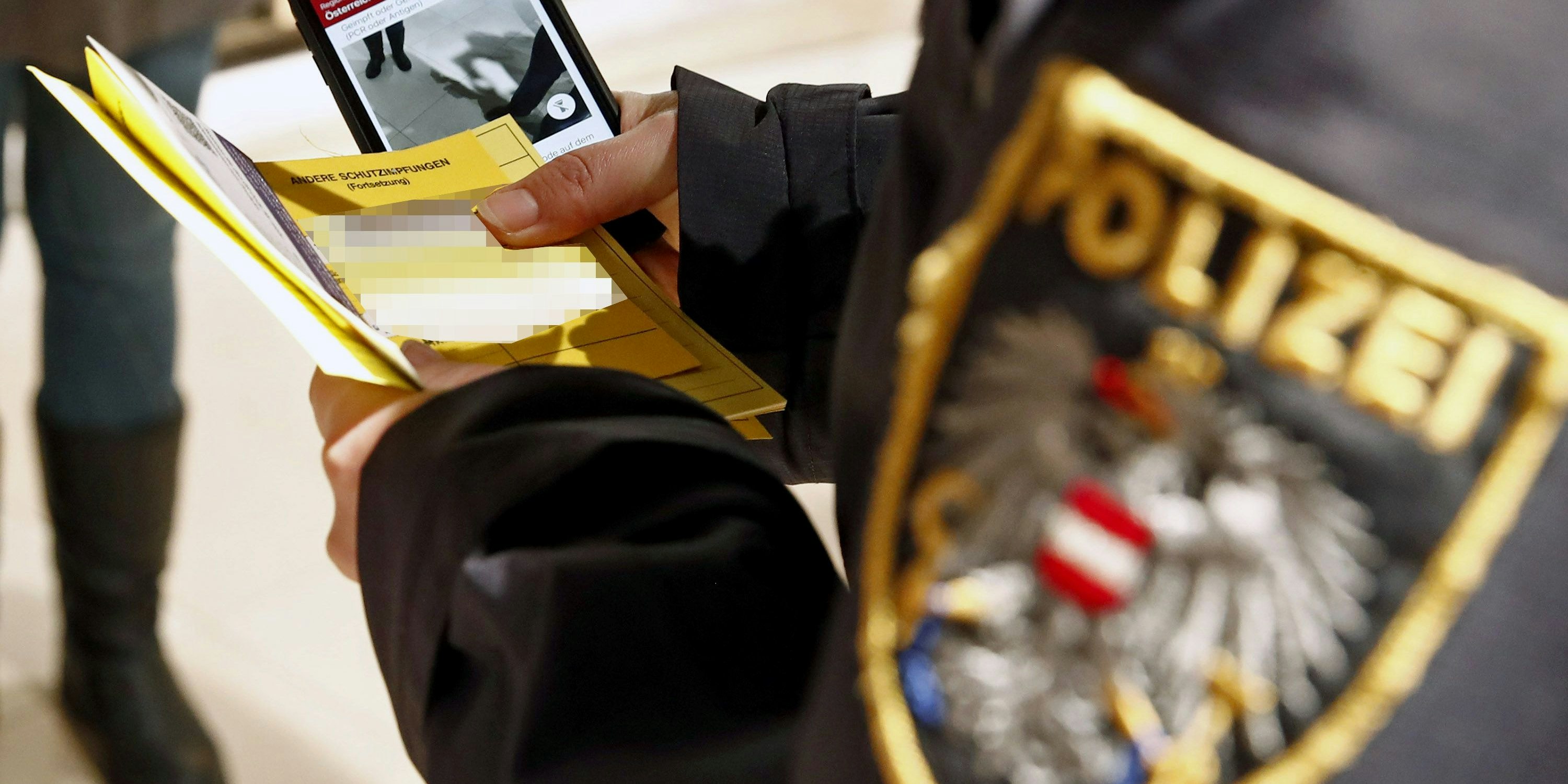 Die Polizeigewerkschaft will das Impfgesetz nicht kontrollieren. Das trifft in der Politik auf wenig Verständnis.