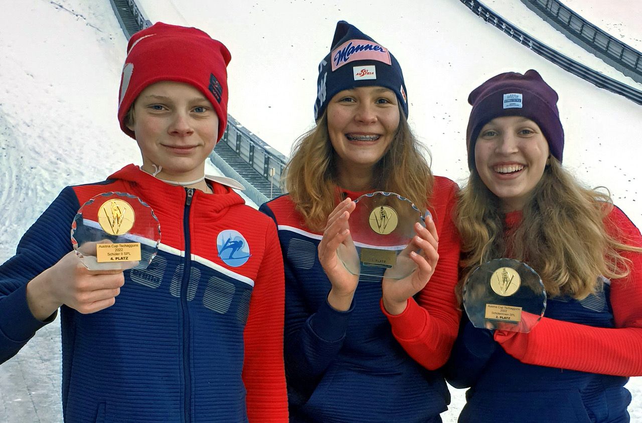Die Wiener Nachwuchstalente Fabian Plank, Sara Pokorny und Meghann Wadsak (v.li.) begeisterten beim Austria Cup in Vorarlberg.