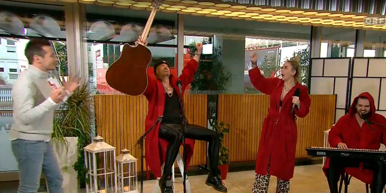 Heute.at - Lasst Studio stehen: ORF-Mann greift bei Auftritt ein