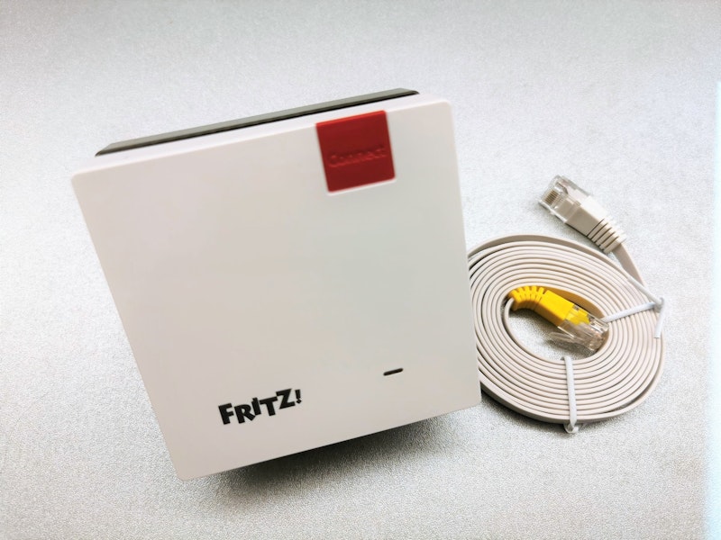 ...das den neuen WLAN-Standard Wifi 6 (WLAN-ax) unterstützt, also für Turbo-Speed gemacht ist.&nbsp;Verbaut sind je zwei Antennen für das 2,4- und 5-Gigahertz-Frequenzband.