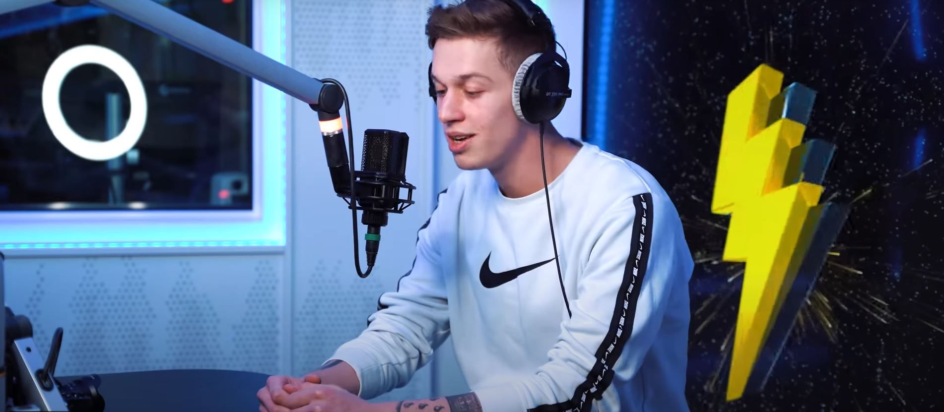 Cashisclay spricht offen über seine Probleme.