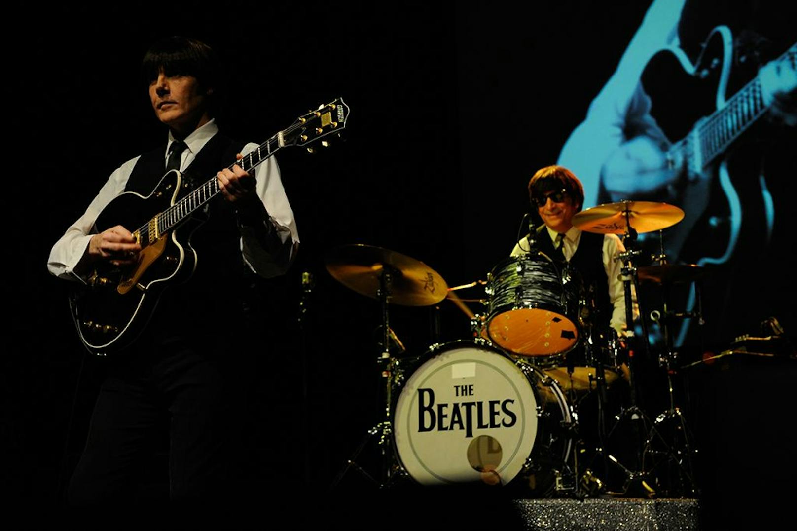 "all you need is love! - Das Beatles-Musical"