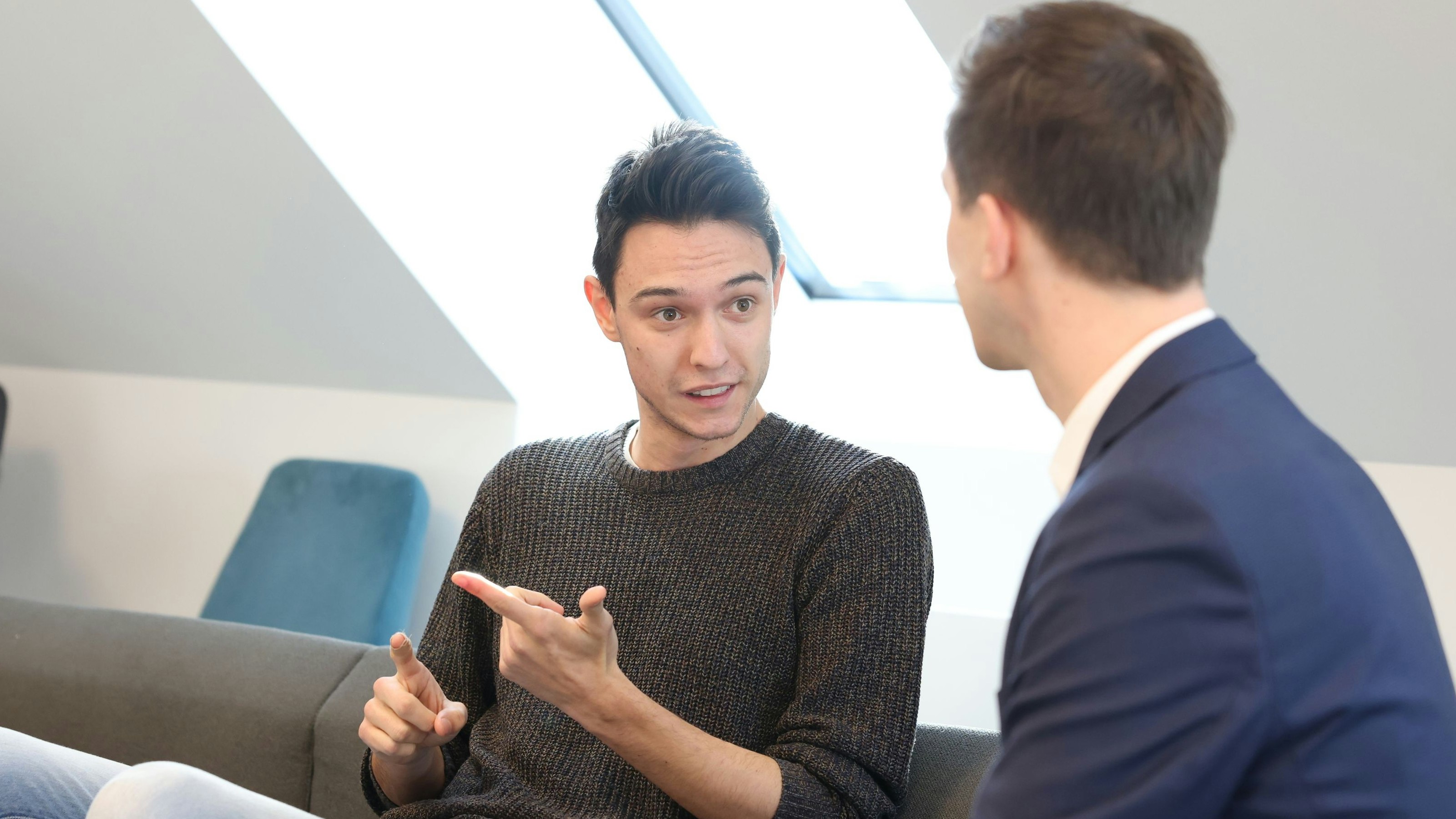 Paul Stich von der Sozialistischen Jugend will über eine generelle Reform der Matura sprechen.