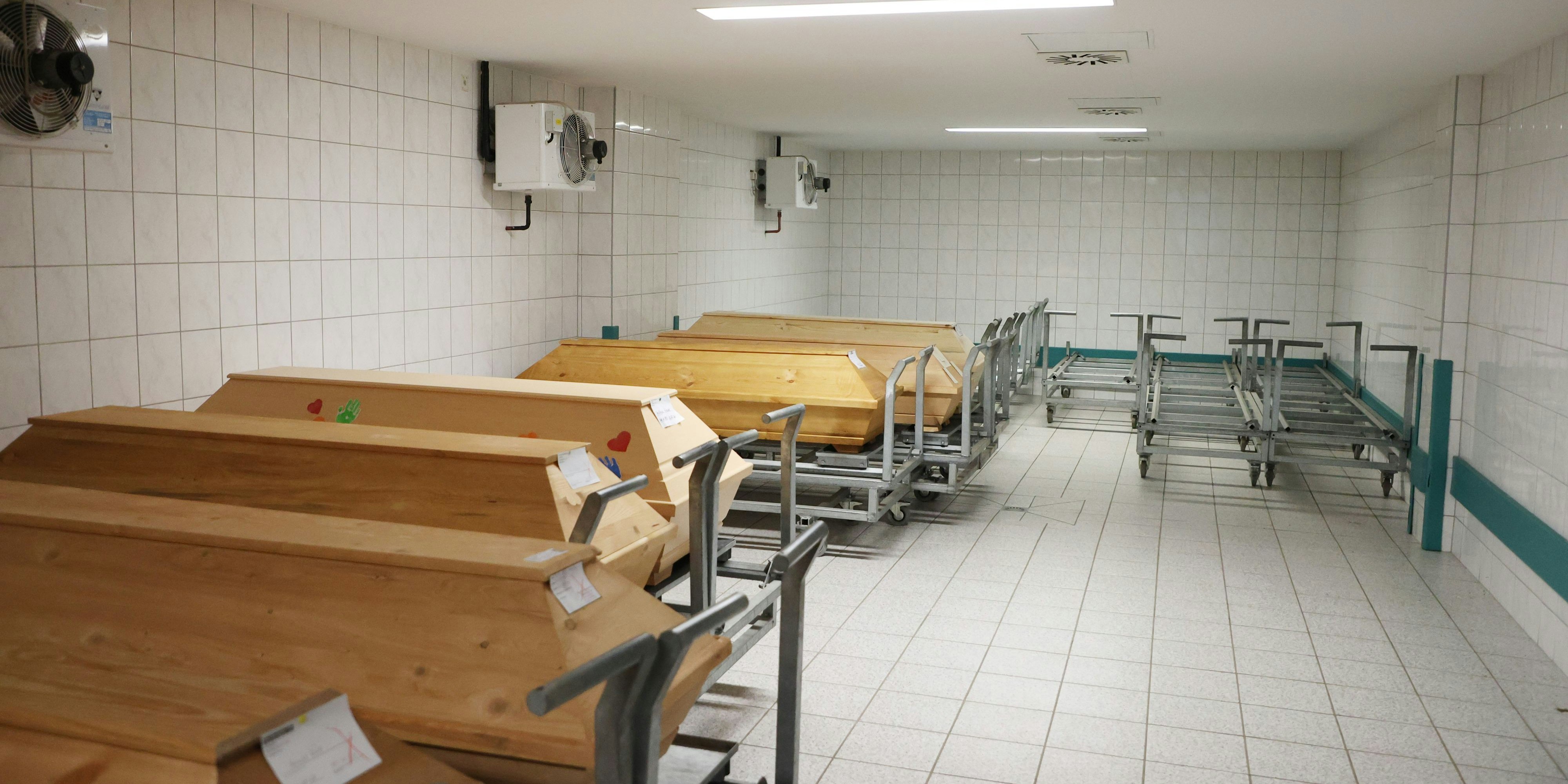 Die Frage nach den konkreten Corona-Todesfällen ist nicht so leicht zu beantworten. 