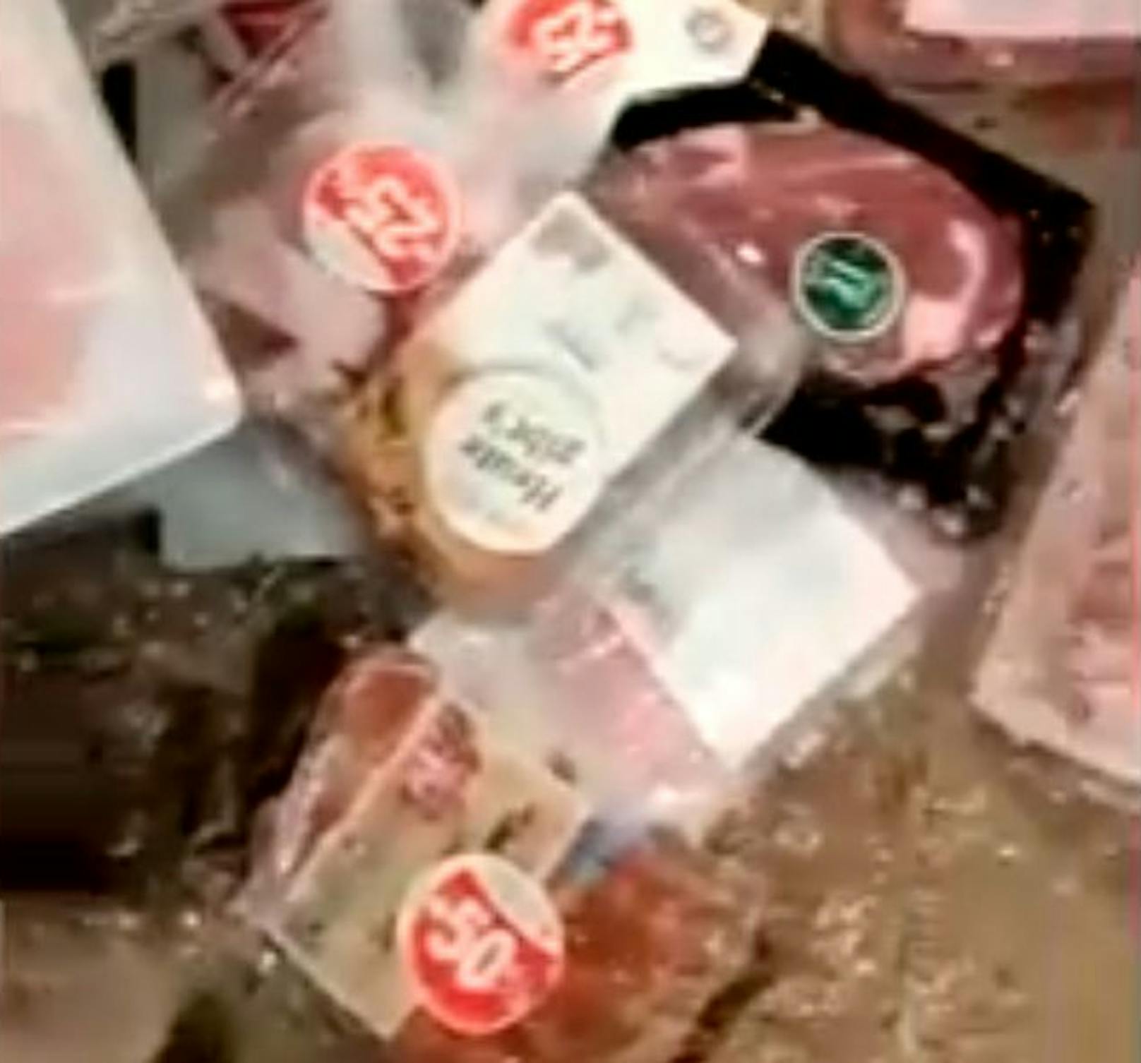 Das Schock-Video enthüllt Lebensmittelverschwendung in Österreich.