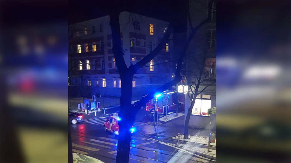 Blaulichtalarm auf der Hütteldorfer Straße.