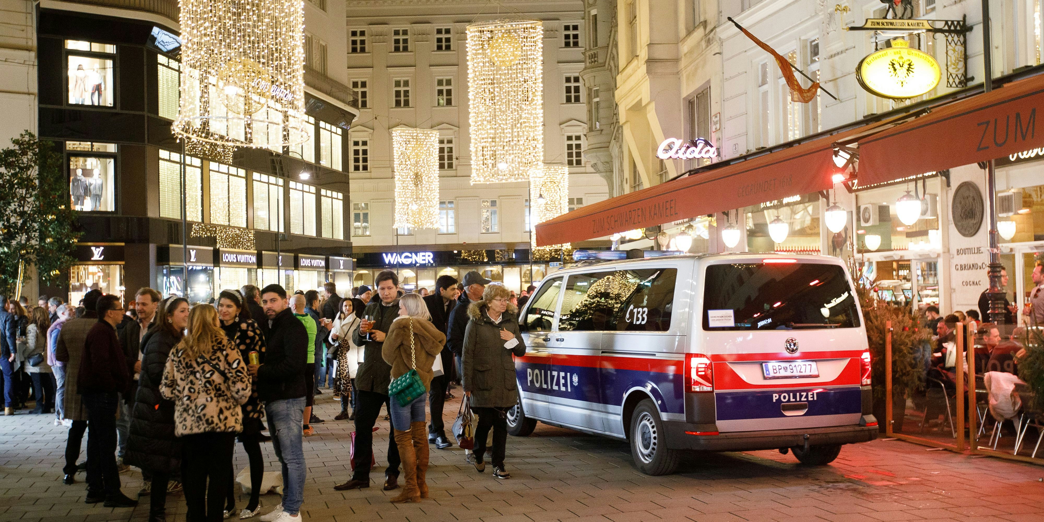Die Gastro-Sperrstunde vermiest aktuell vielen Österreichern das Wochenende – und Gastronomen die Wintersaison.