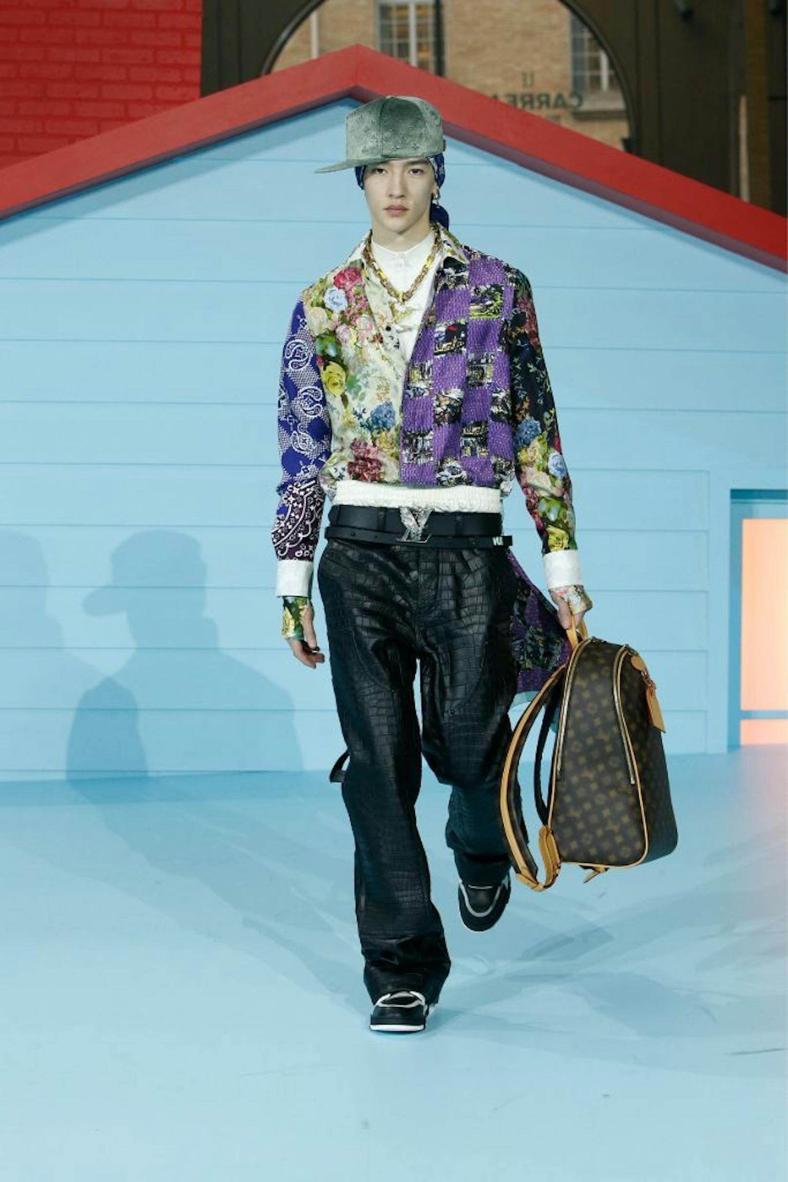 Louis Vuitton hat sich mit dieser Menswear Kollektion von ihrem Pionier-Designer Virgil Abloh verabschiedet.