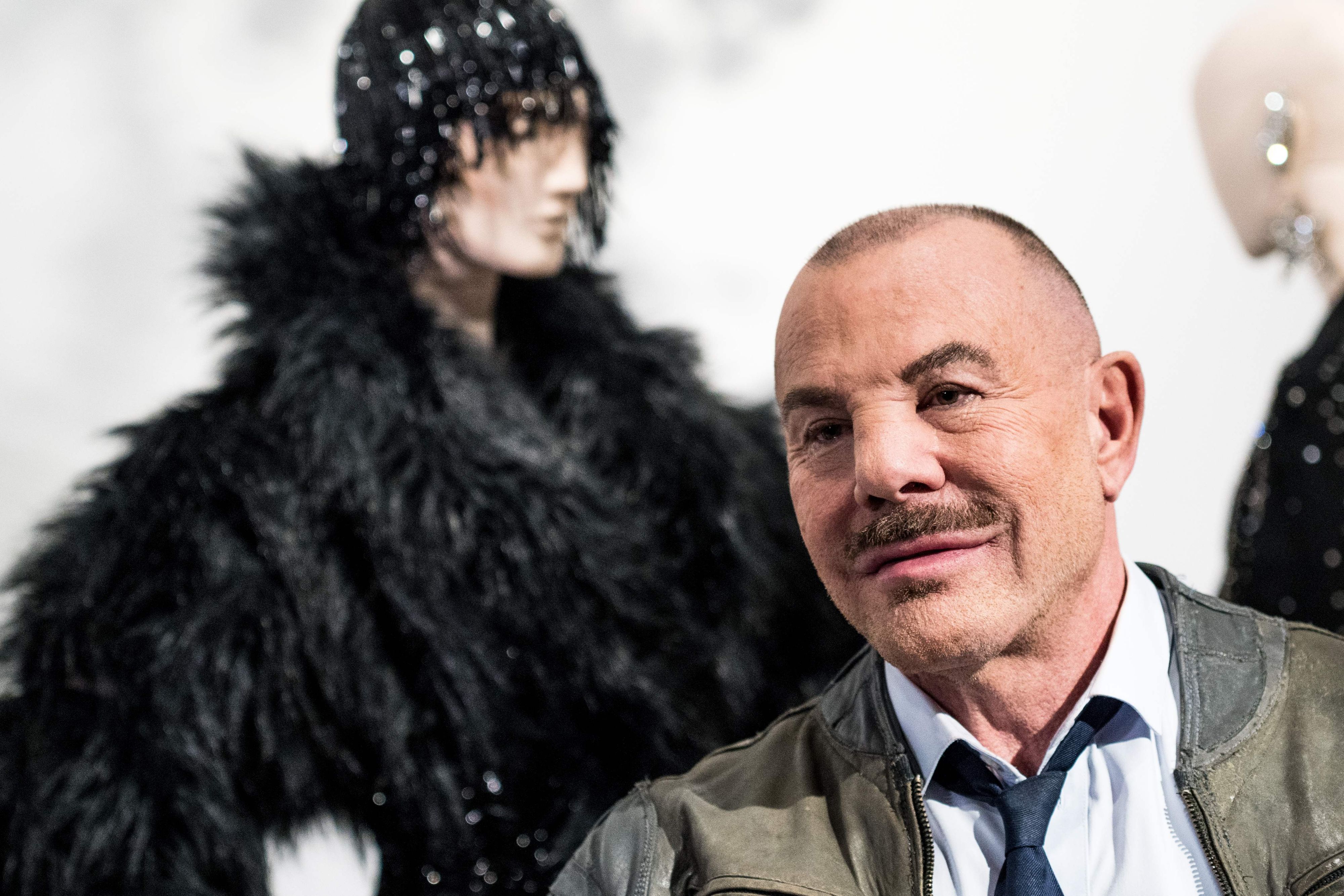 Download von www.picturedesk.com am 24.01.2022 (08:58).  French fashion designer Thierry Mugler speaks during the presentation his exhibition "Couturissime" at the Montreal Museum of Fine Arts, on February 26, 2019. (Photo by MARTIN OUELLET-DIOTTE / MARTIN OUELLET-DIOTTE / AFP / AFP) - 20190226_PD6879 - Rechteinfo: Rights Managed (RM) Nur für redaktionelle Nutzung! Werbliche Nutzung erfordert Freigabe: bitte schicken Sie uns eine Anfrage.