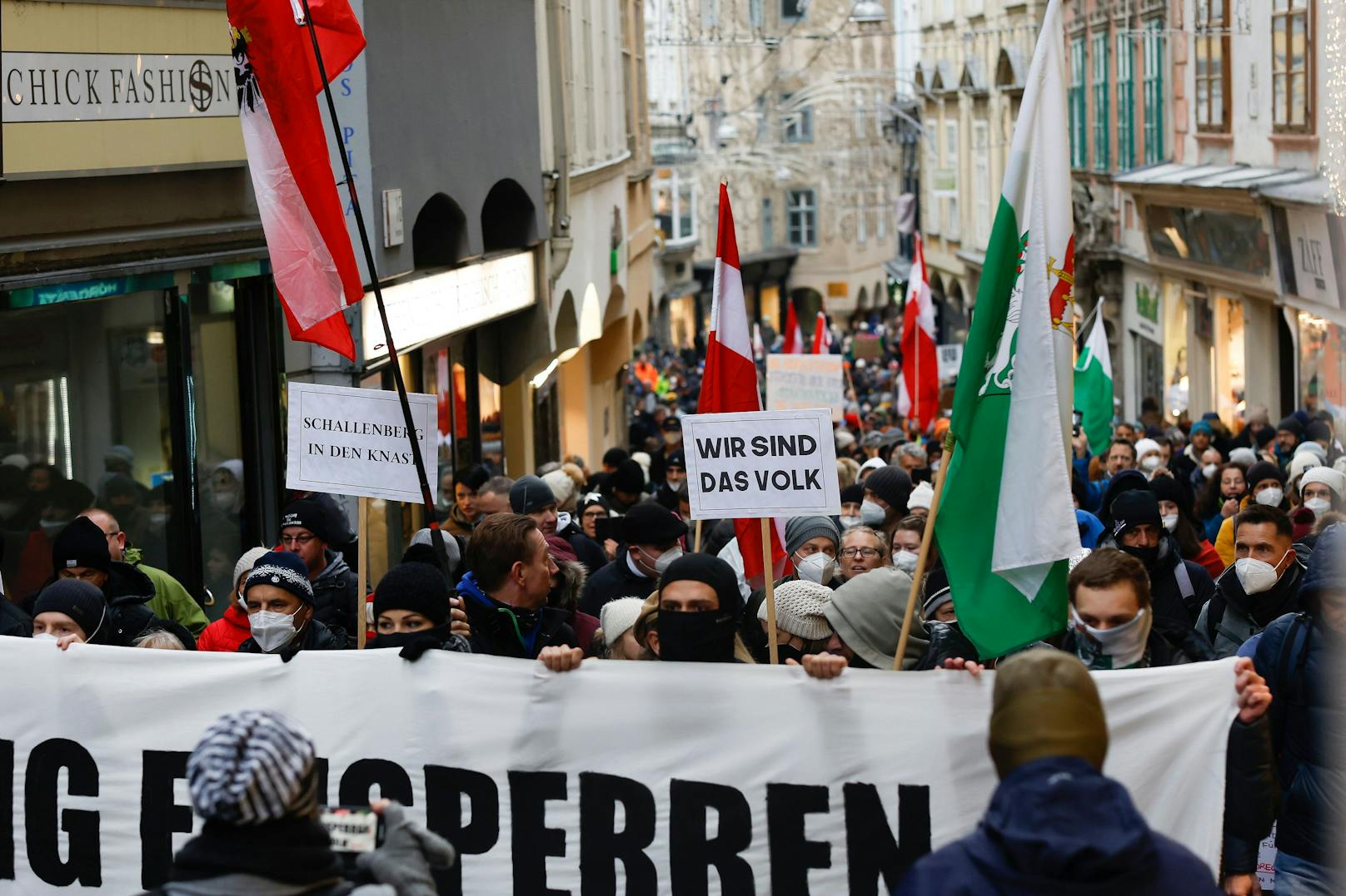 Bei der Demonstration gegen die Covid-Maßnahmen in Graz kam es zu fünf Anzeigen.