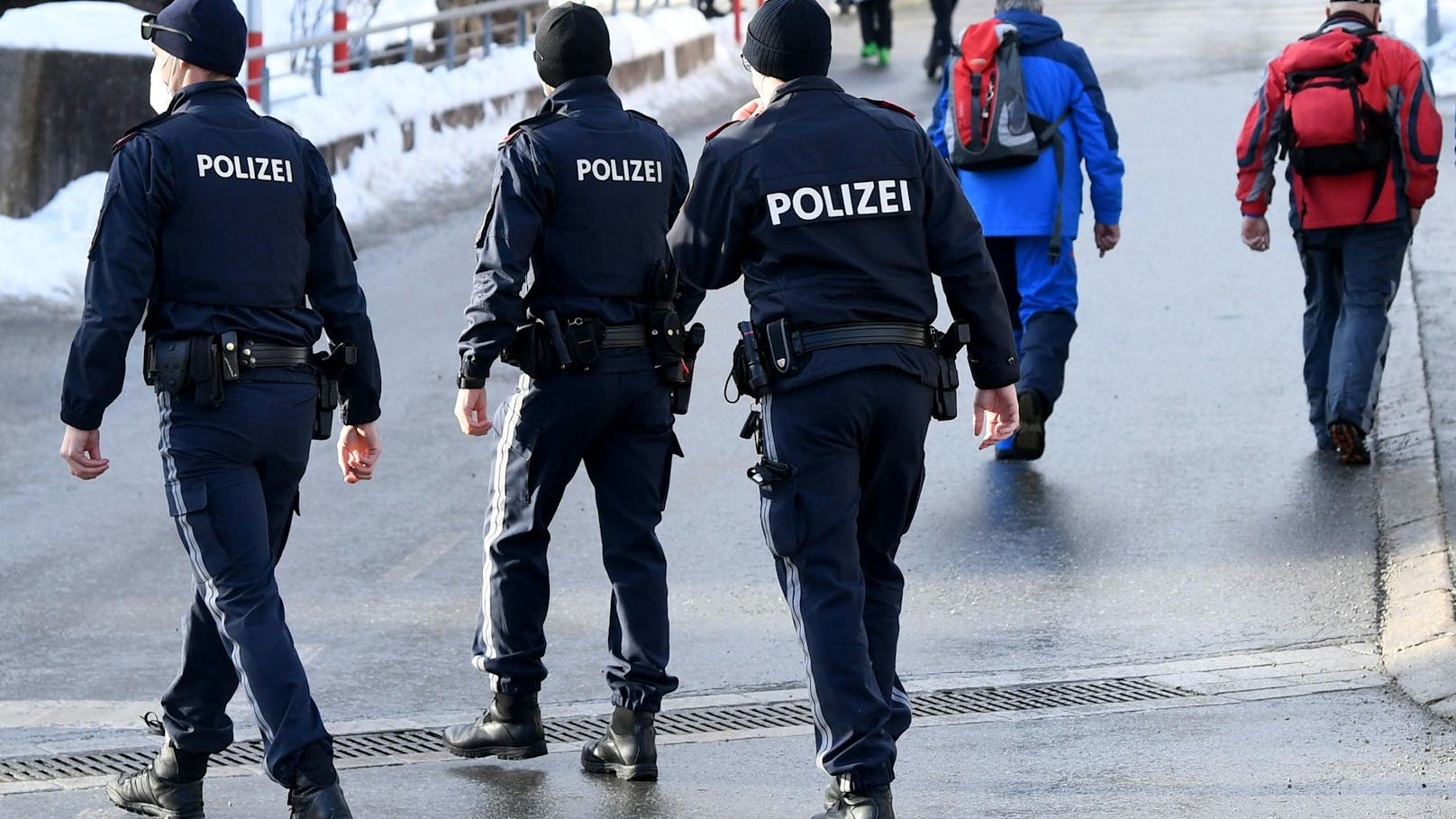 Polizei-Kontrollen in Kitzbühel.