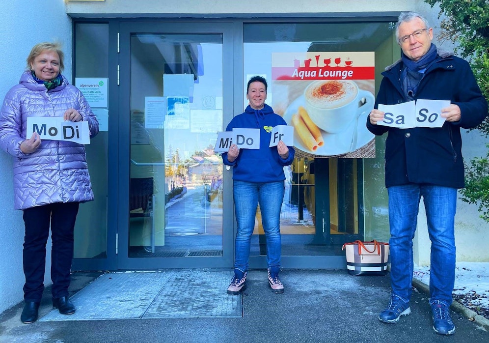 Bürgermeisterin Andrea Kö, Marion Schuster, Obfrau der „Familie Perchtoldsdorf“ und Zivilschutzobmann GR Alexander Nowotny. 