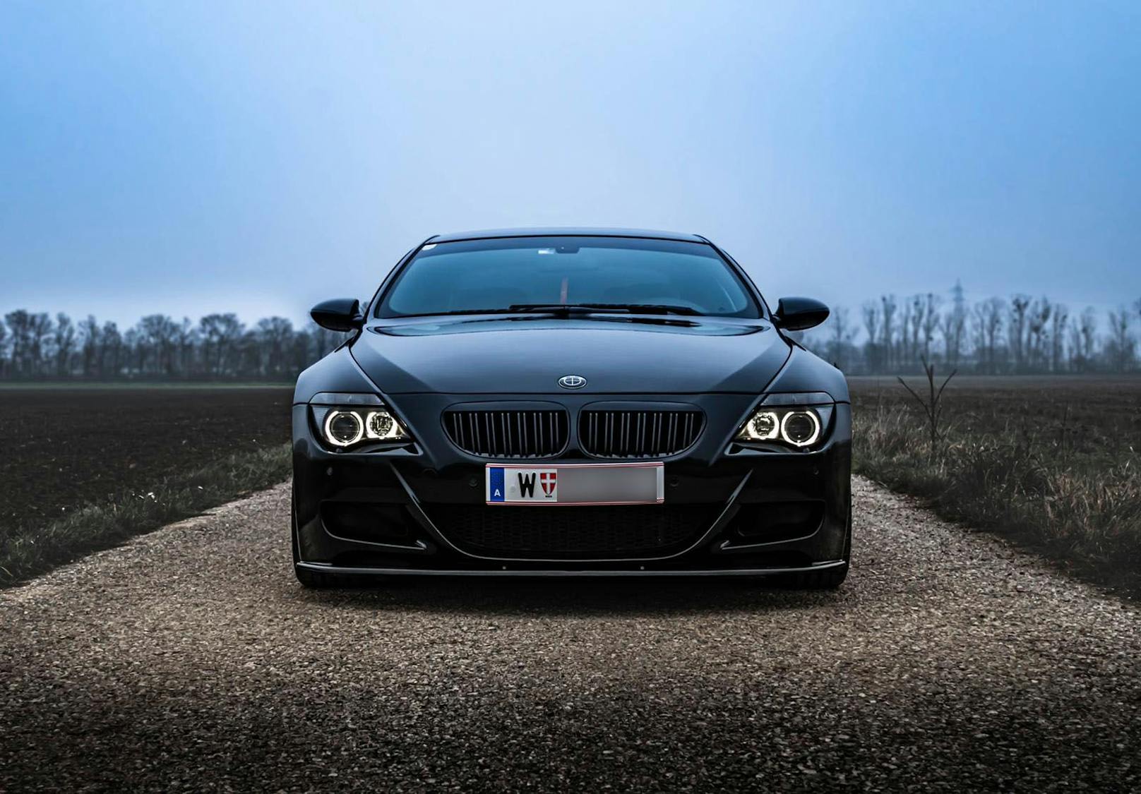 Der BMW M6 (507 PS) sorgt in Wien für Aufsehen. 
