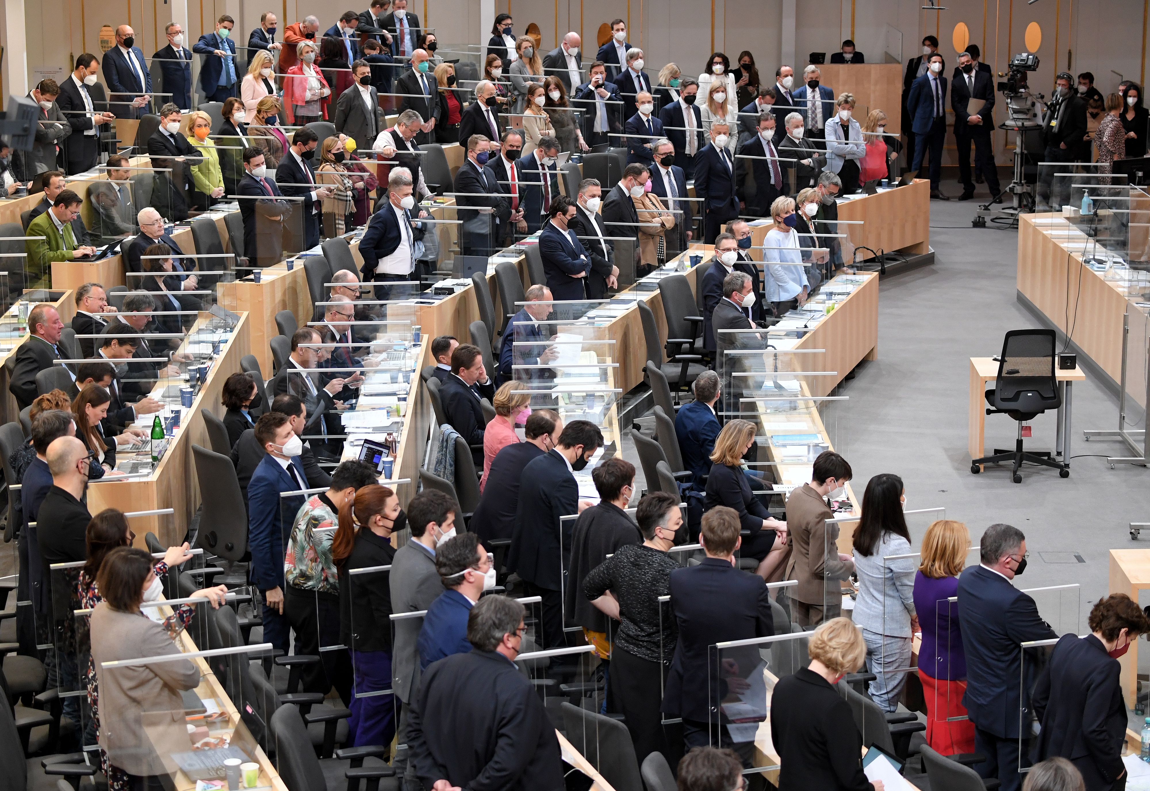 Ein Blick in die Reihen der Abgeordneten bei einer Abstimmung im Nationalrat