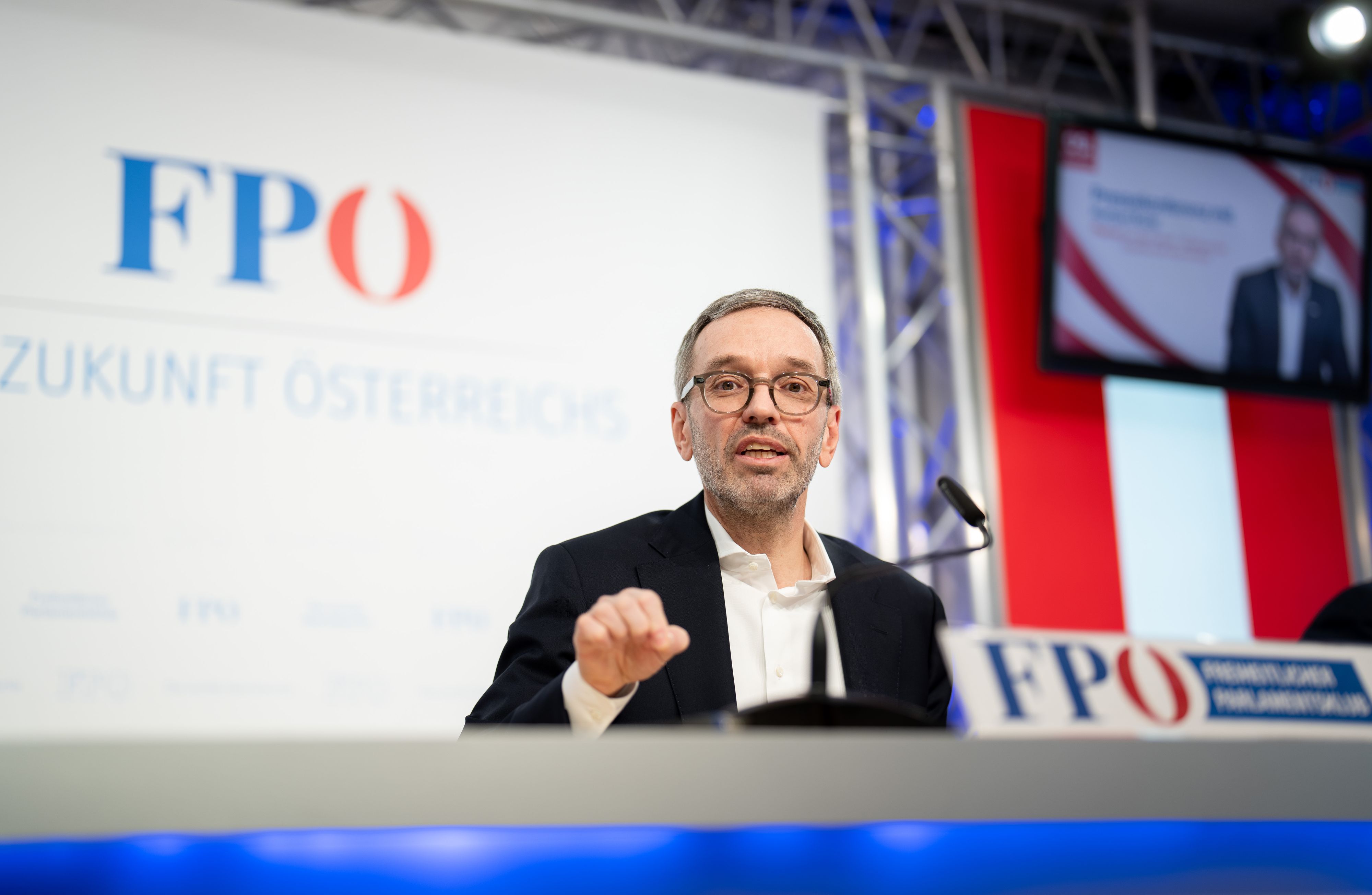 Herbert Kickl gab am Mittwoch bekannt: Österreich wird sich gegen den Impfzwang wehren.