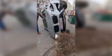 BMW-SUV bei schwerem Crash in Wien überschlagen