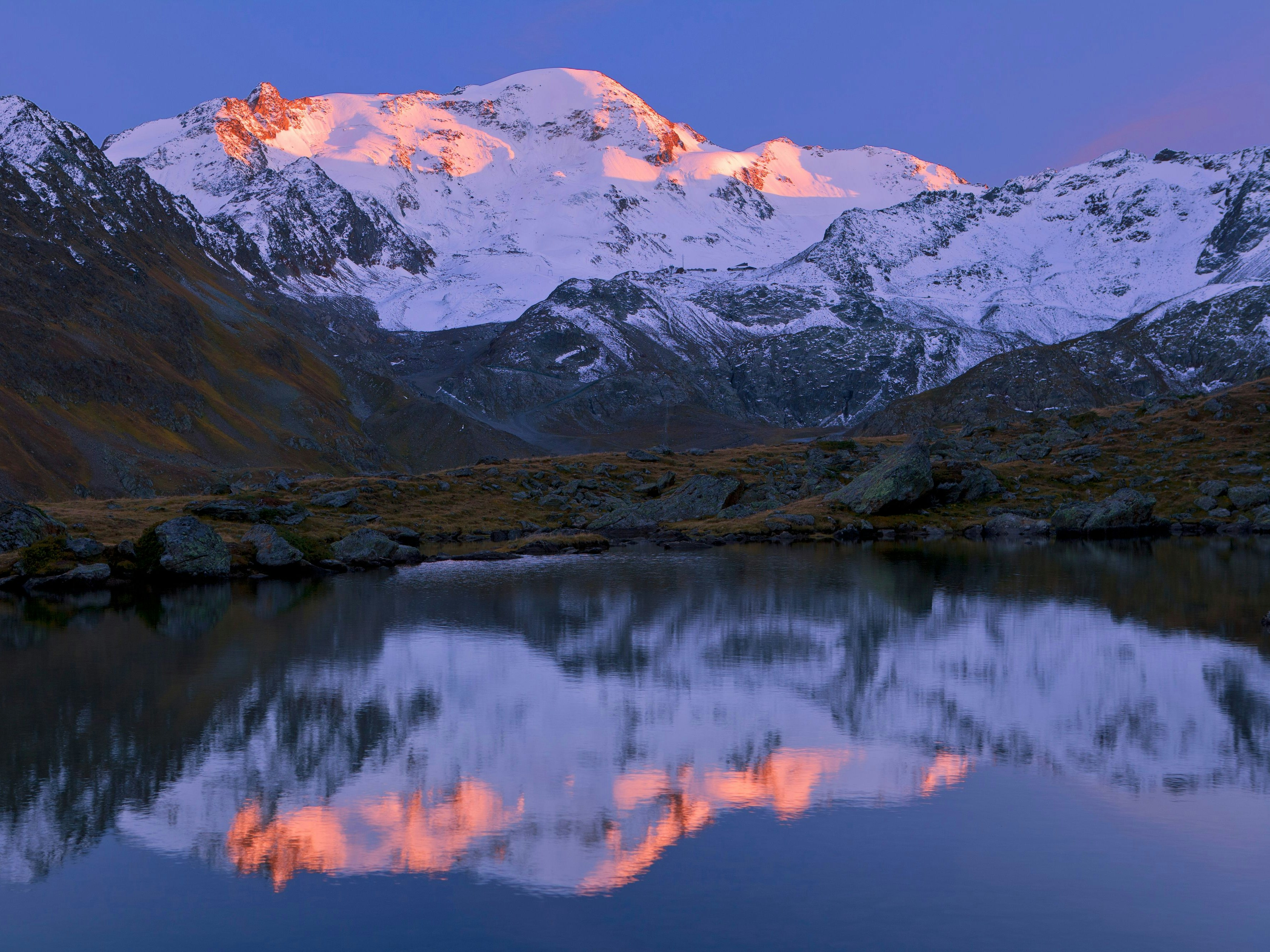 Download von www.picturedesk.com am 26.01.2022 (11:45).  Österreich, Tirol, Kaunertal, Weissseespitze - 20130923_PD7160 - Rechteinfo: Rights Managed (RM)