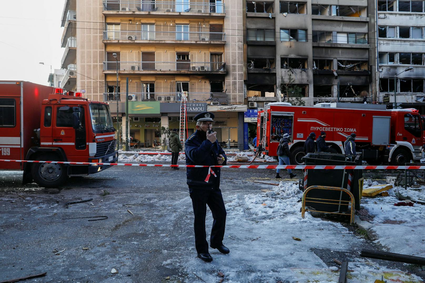 "Wie ein Erdbeben": Starke Explosion erschüttert Athen