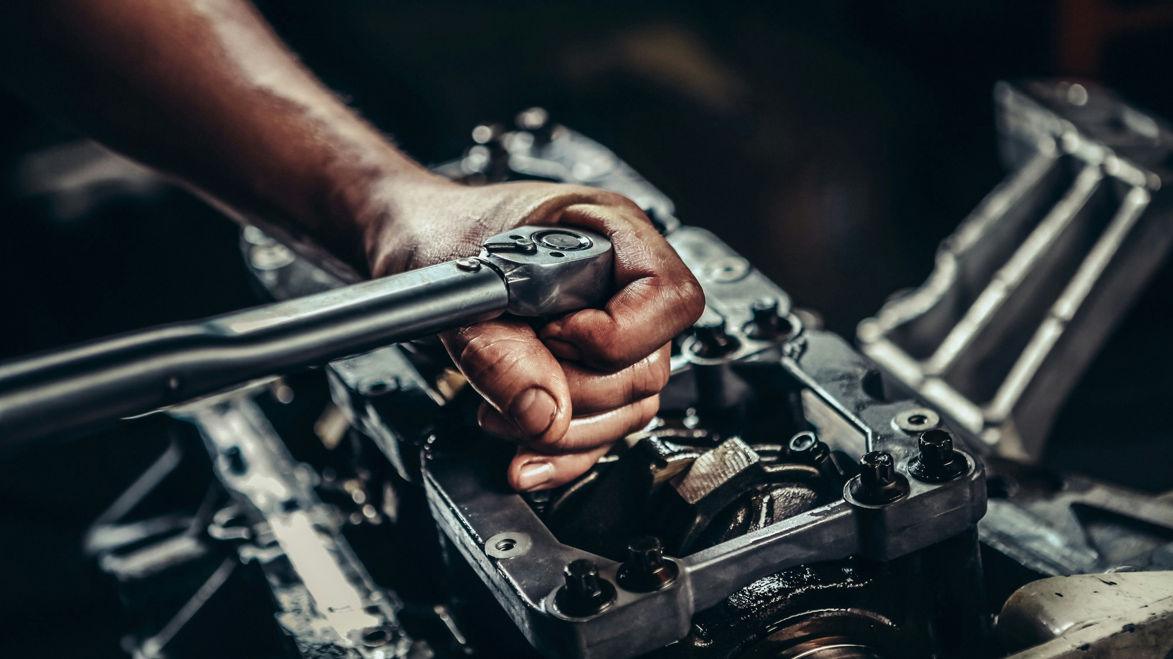 V8 Car Engine Repair