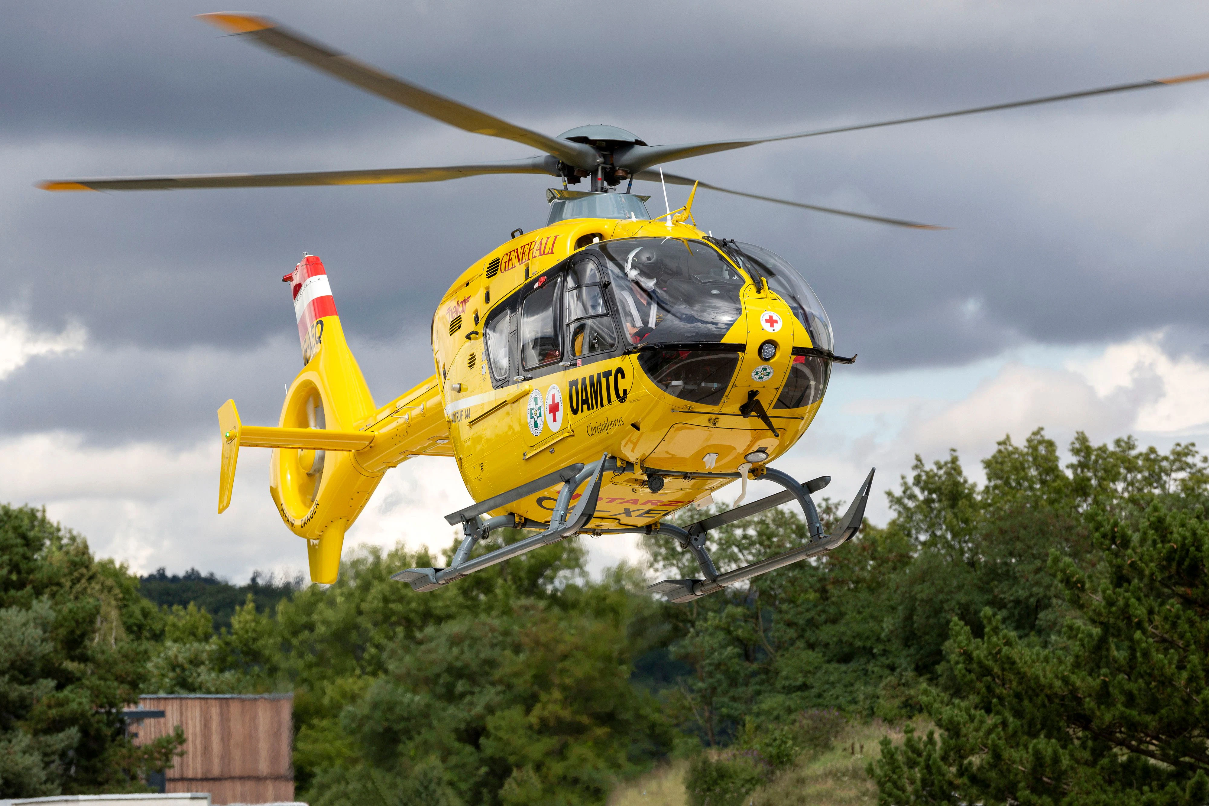 Auch der Christophorus-Rettungshubschrauber stand im Einsatz.