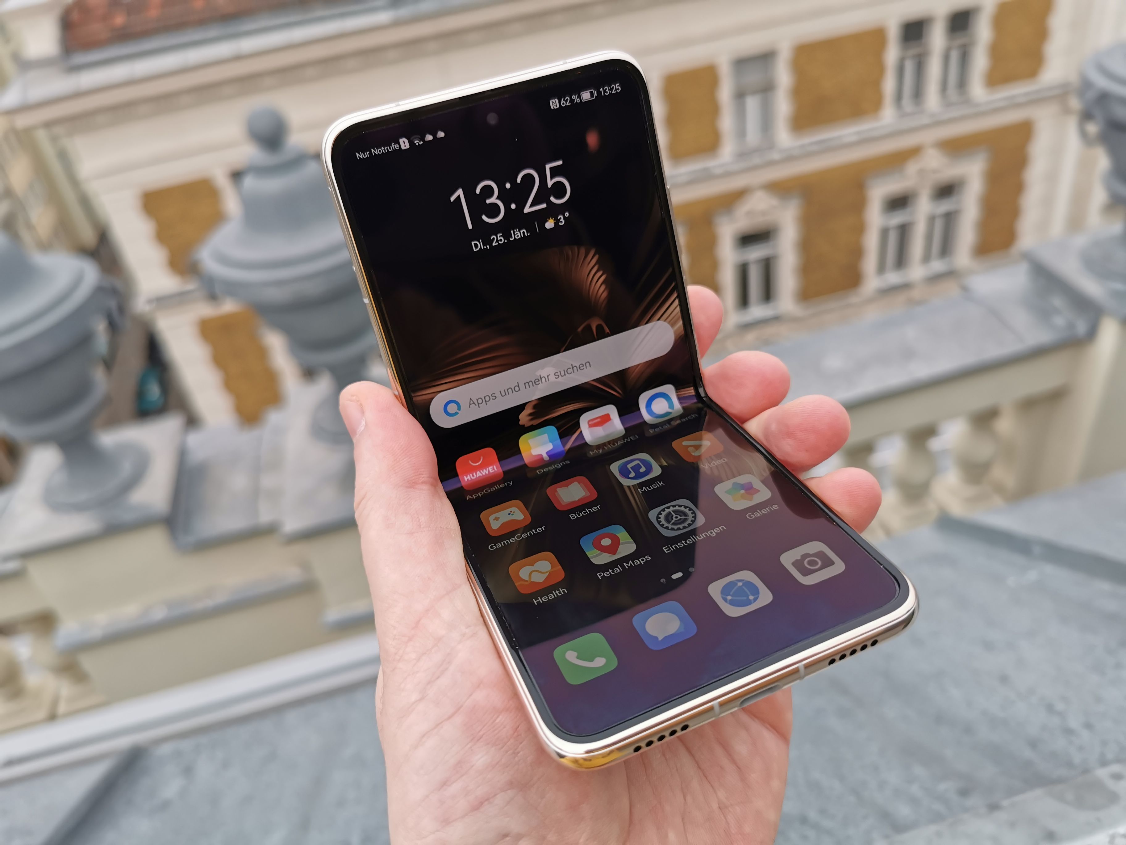 Huawei P50 Pocket im Test: Falthandy als Hingucker und mit Huawei- statt Google-Diensten.