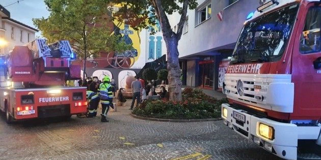 Weil sie ihren Mann aus dem Weg räumen wollte, soll eine Villacherin ihre Wohnung in Brand gesetzt haben. (Archivaufnahmen)
