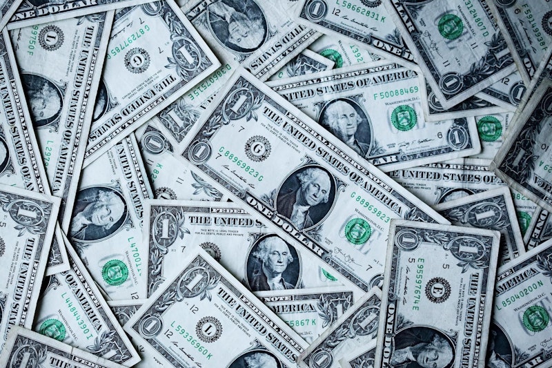 Rogan hatte letztes Jahr einen 100 Millionen Dollar schweren Exklusivvertrag mit Spotify abgeschlossen.