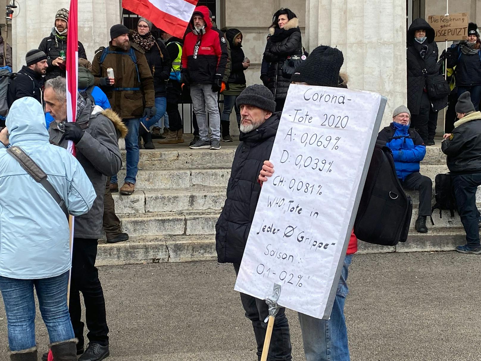 Corona-Demo in Wien – Polizei mit Großaufgebot im Einsatz