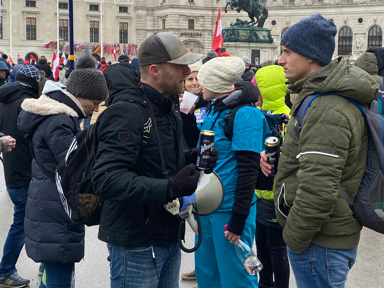 Corona-Demo in Wien – Polizei mit Großaufgebot im Einsatz