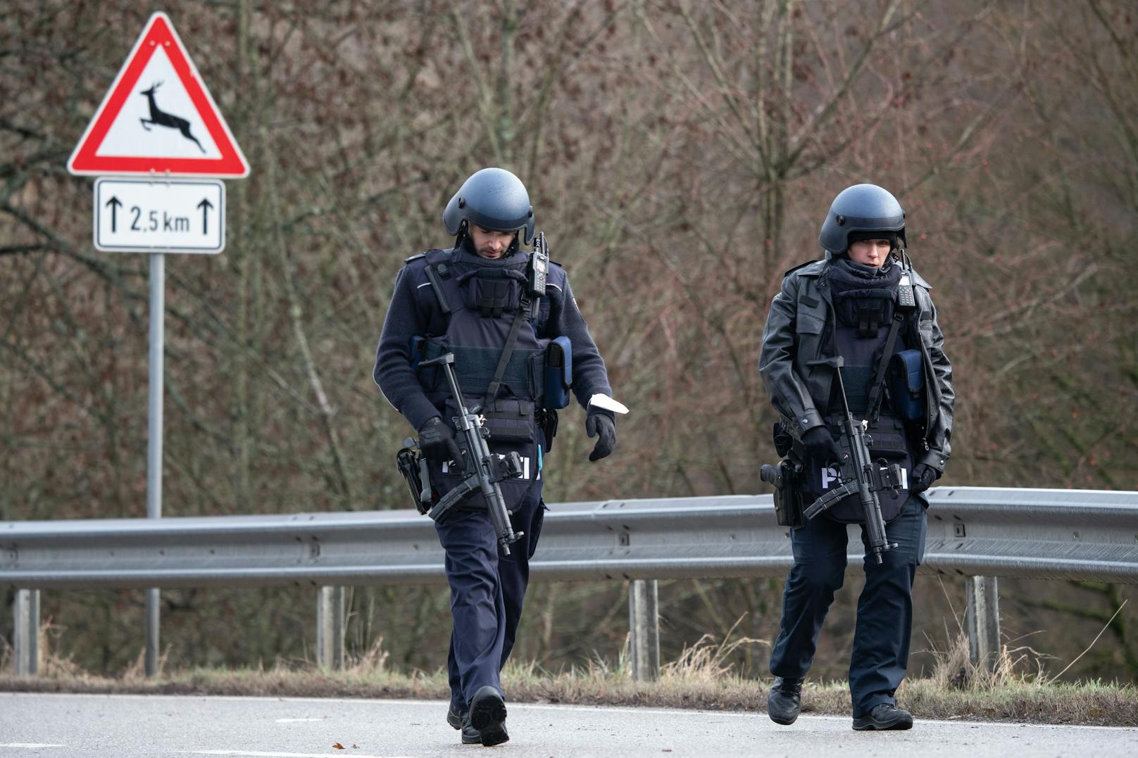 Die Polizei bittet vorerst keine Anhalter mitzunehmen.&nbsp;