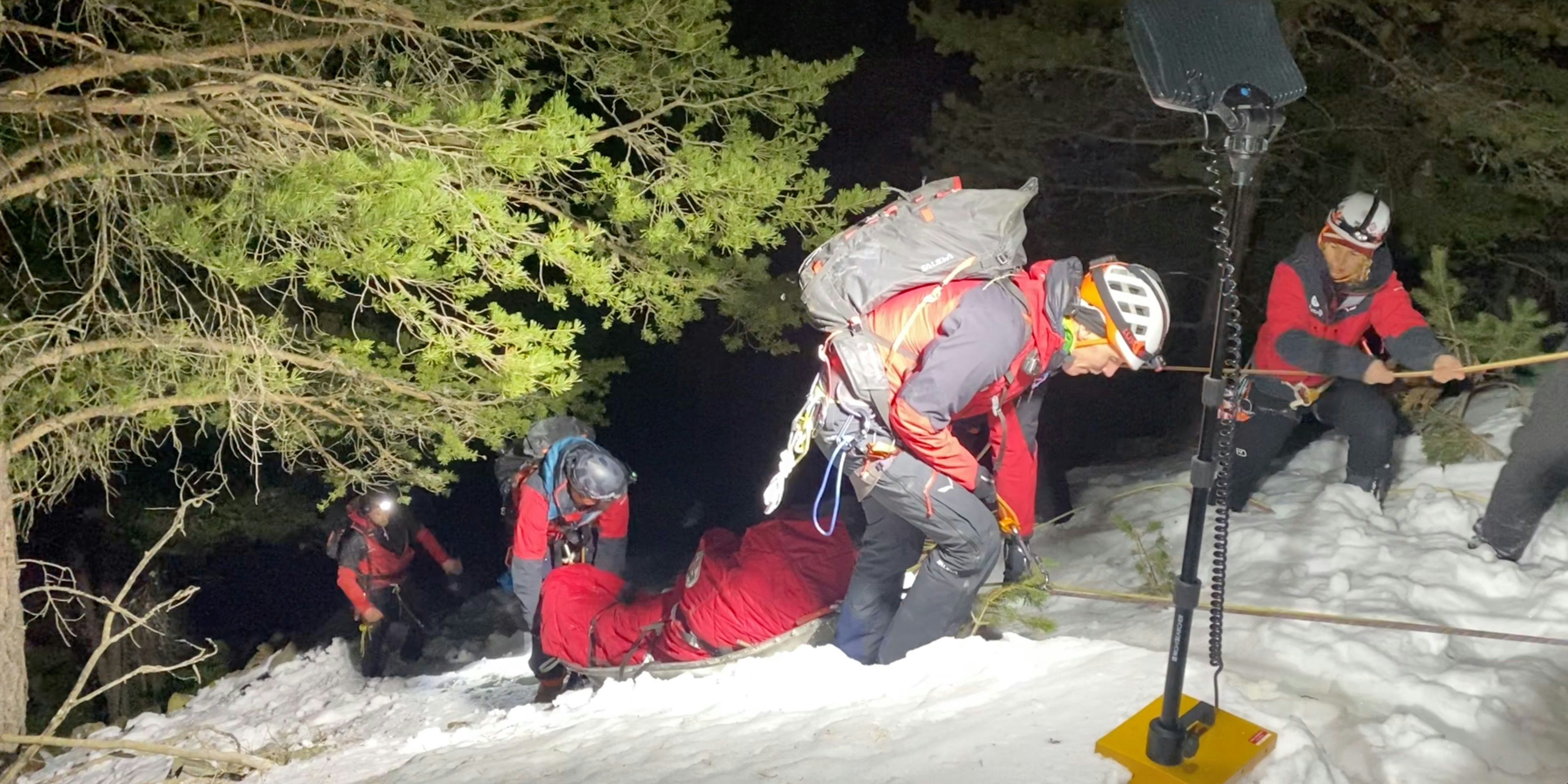 Der junge Mann mit autistischer Veranlagung war am Samstag spurlos verschwunden. Er wurde mit Hilfe einer Drohne in einer Schlucht entdeckt. (Symbolbild)