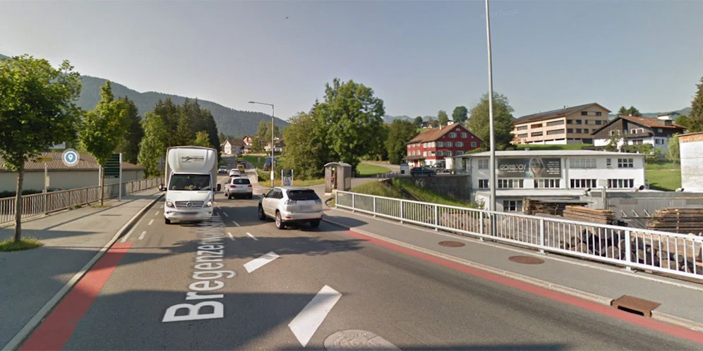 An dieser Haltestelle kam es zum Prügelangriff auf den Buslenker.