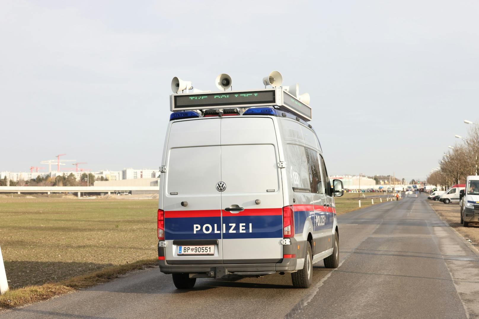 Großeinsatz für die Wiener Polizei in der Donaustadt