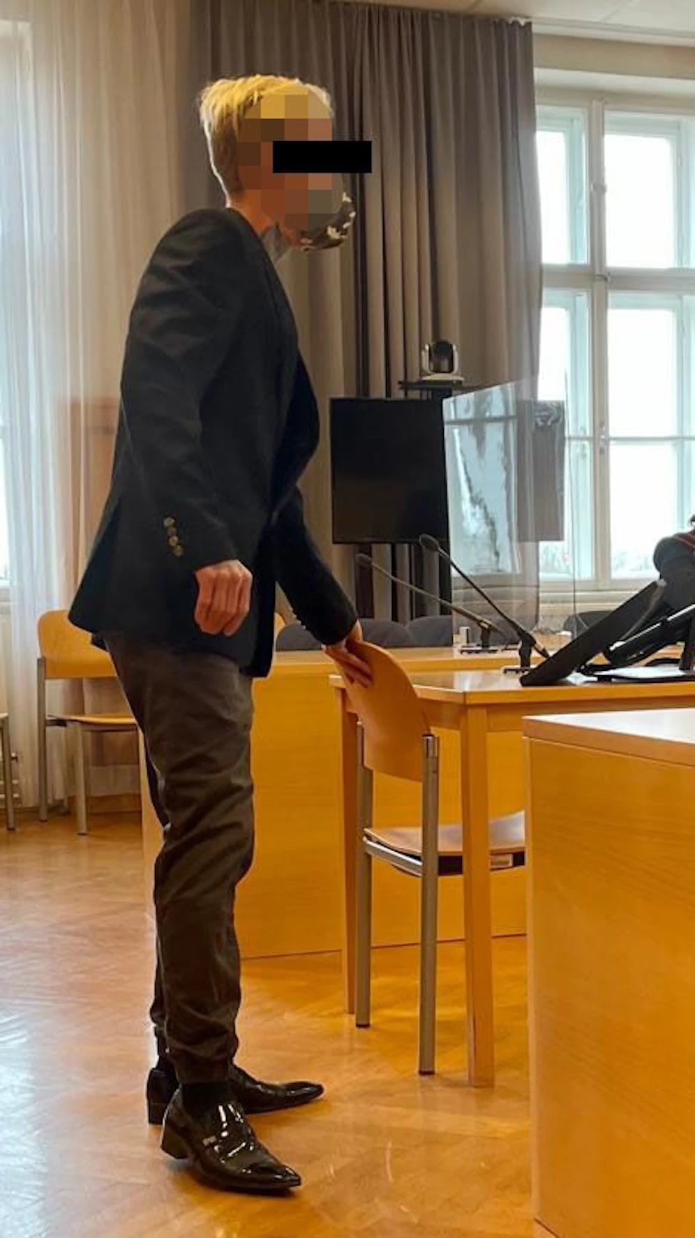 Der Angeklagte in Wr. Neustadt vor Gericht