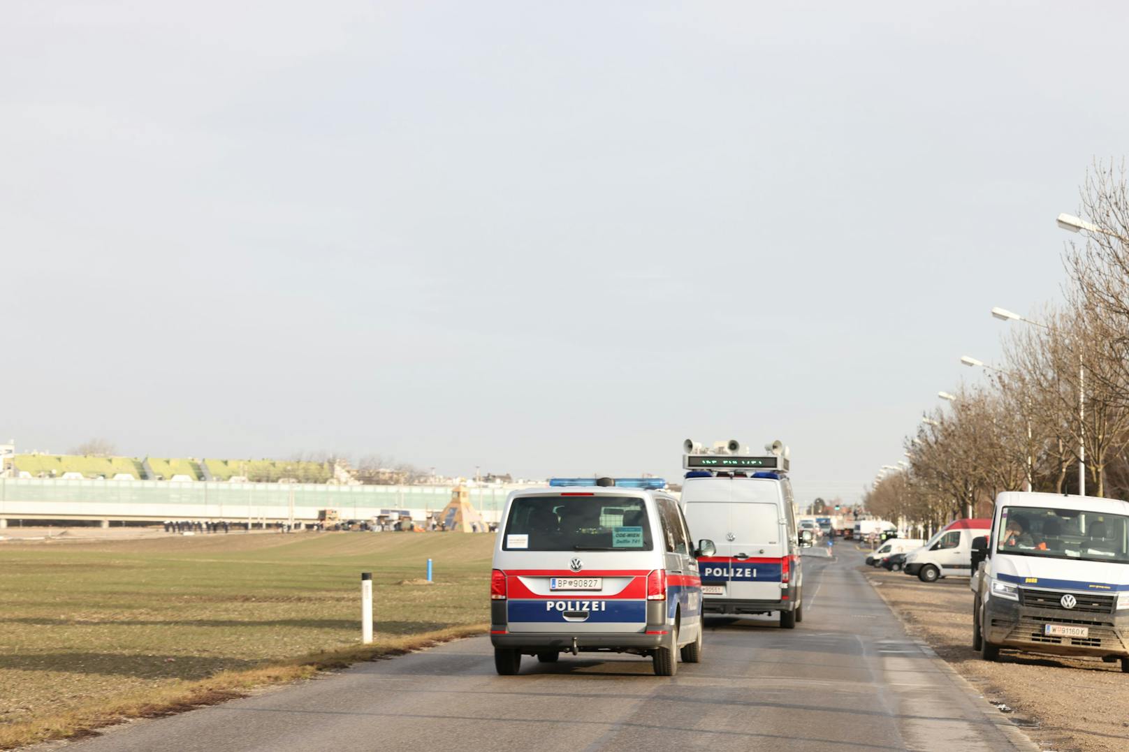 Großeinsatz für die Wiener Polizei in der Donaustadt