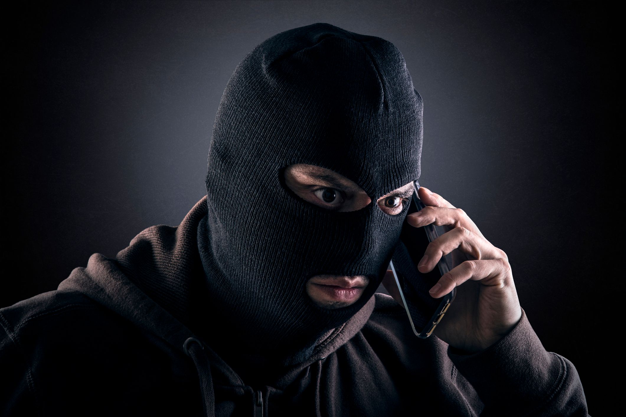 So (oder so ähnlich) könnten die Betrüger hinter den Handy-Anrufen aussehen.