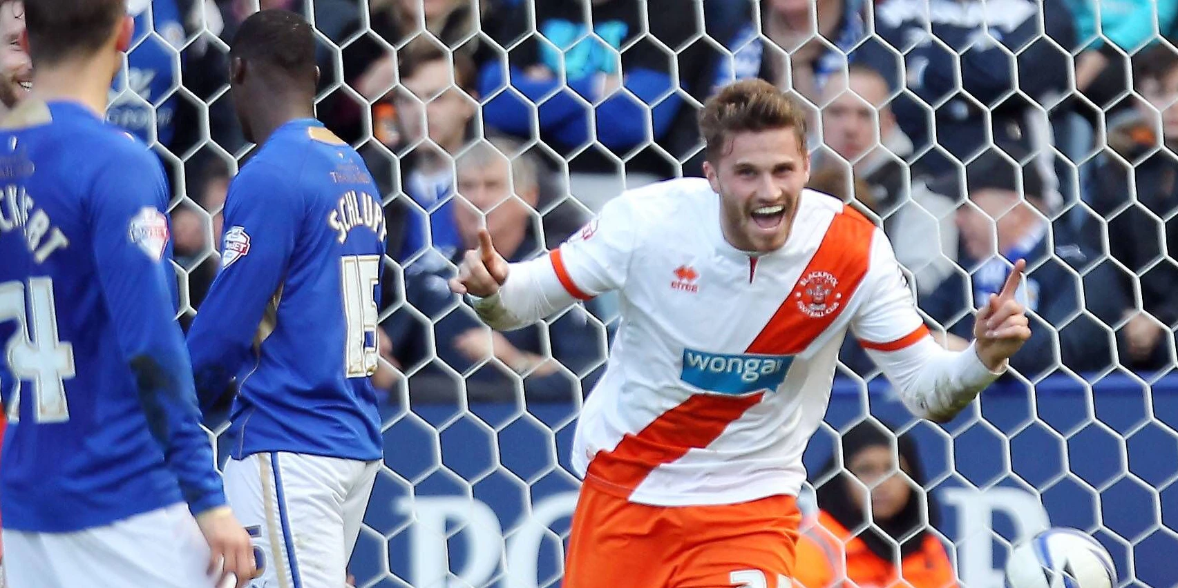 David Goodwillie 2014 im Blackpool-Trikot.