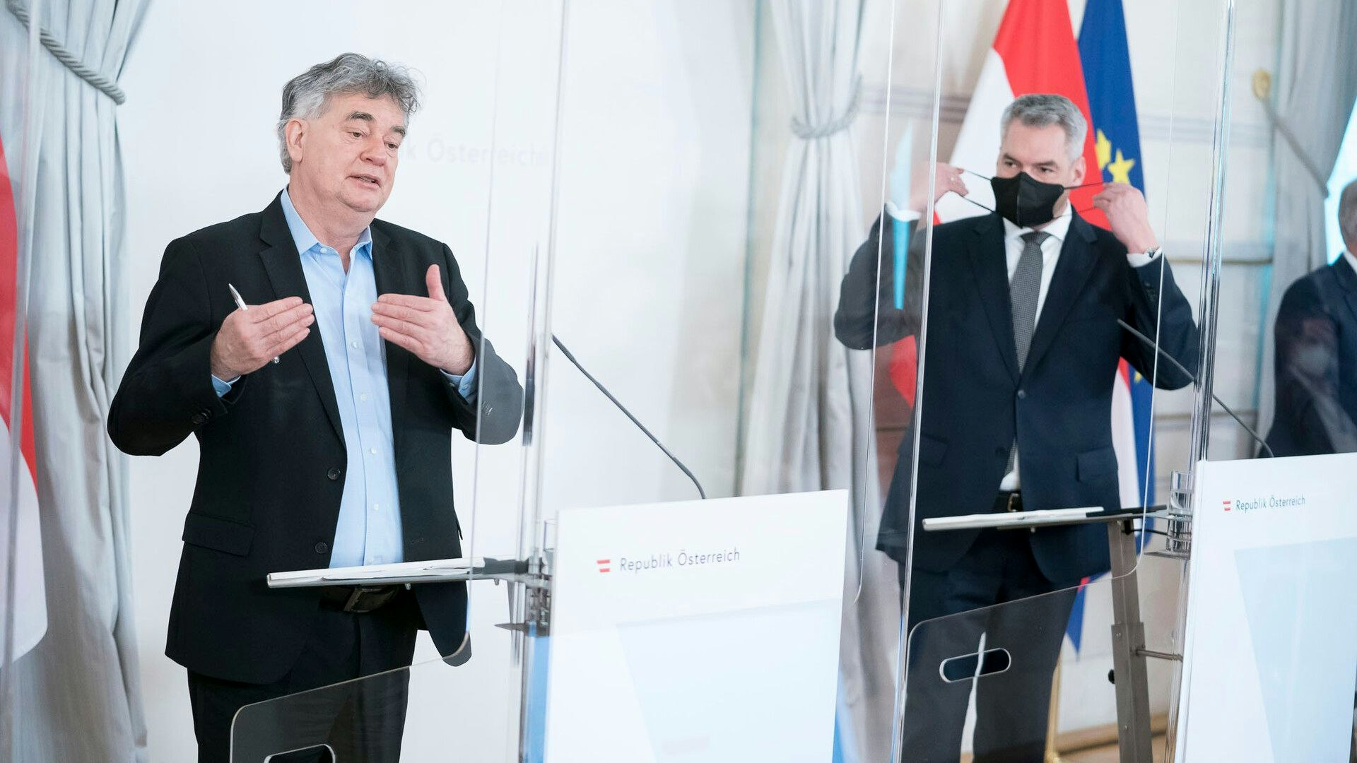 Werner Kogler und Karl Nehammer sind beide gegen weitere Sideletter in der Regierung – wirklich einig sind sie sich trotzdem nicht.