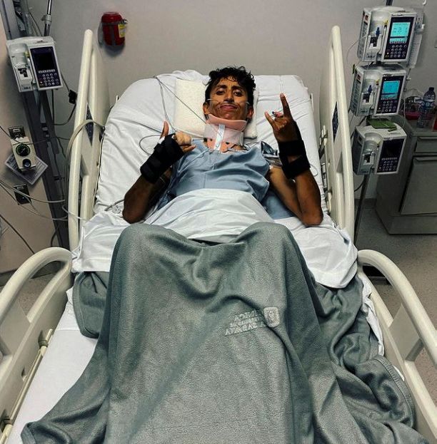 Rad-Ass Egan Bernal meldet sich aus dem Krankenhaus. 