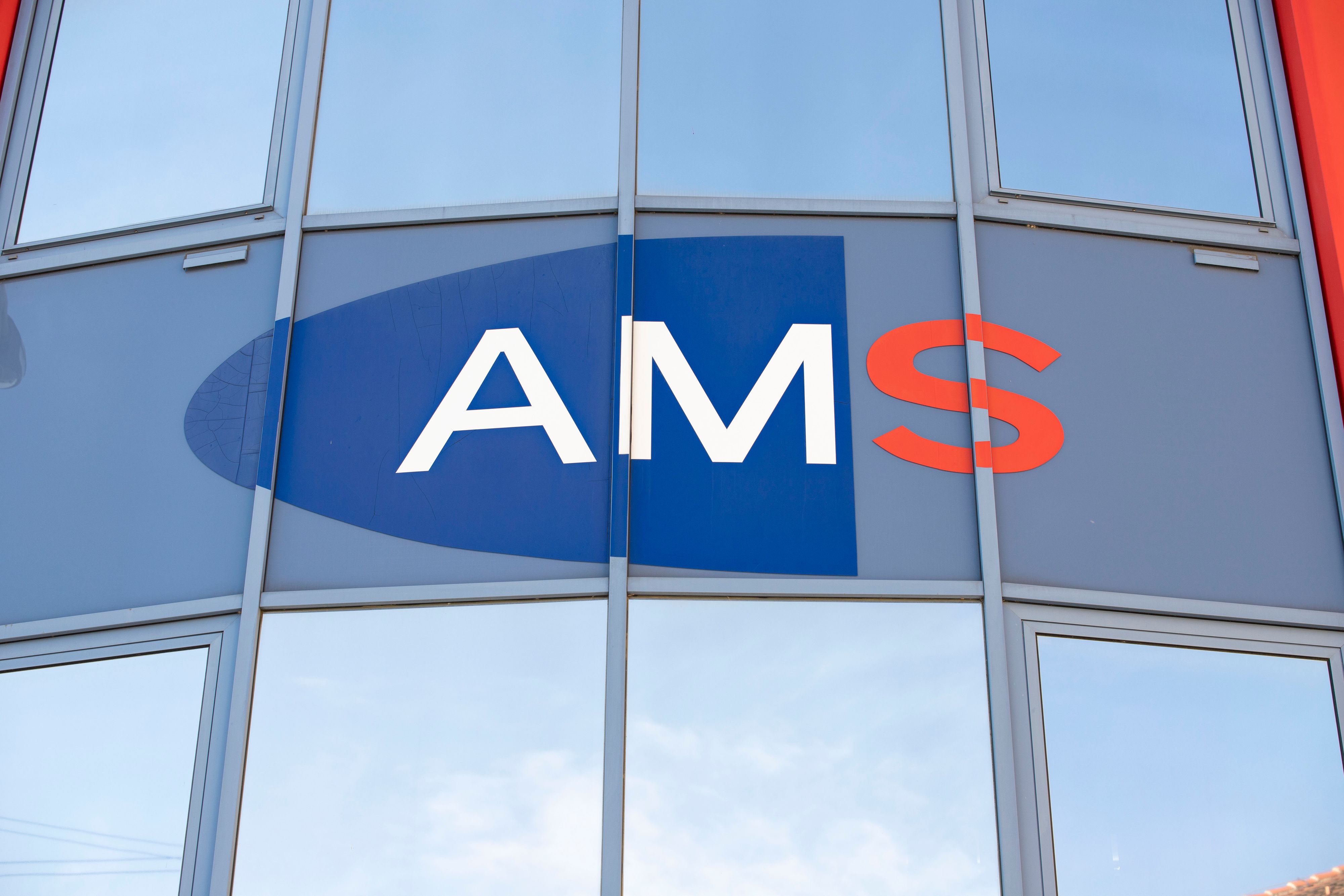 Für Ungeimpfte wird es beim Arbeitsmarktservice immer enger.