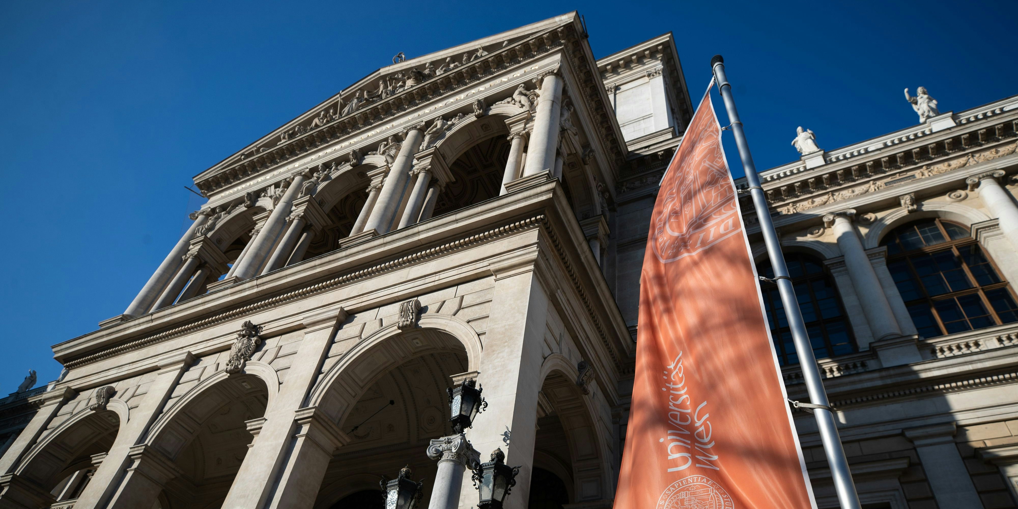 Im Wintersemester war in vielen Bereichen Distance Learning angesagt. Mit dem Sommersemester soll sich das ändern.