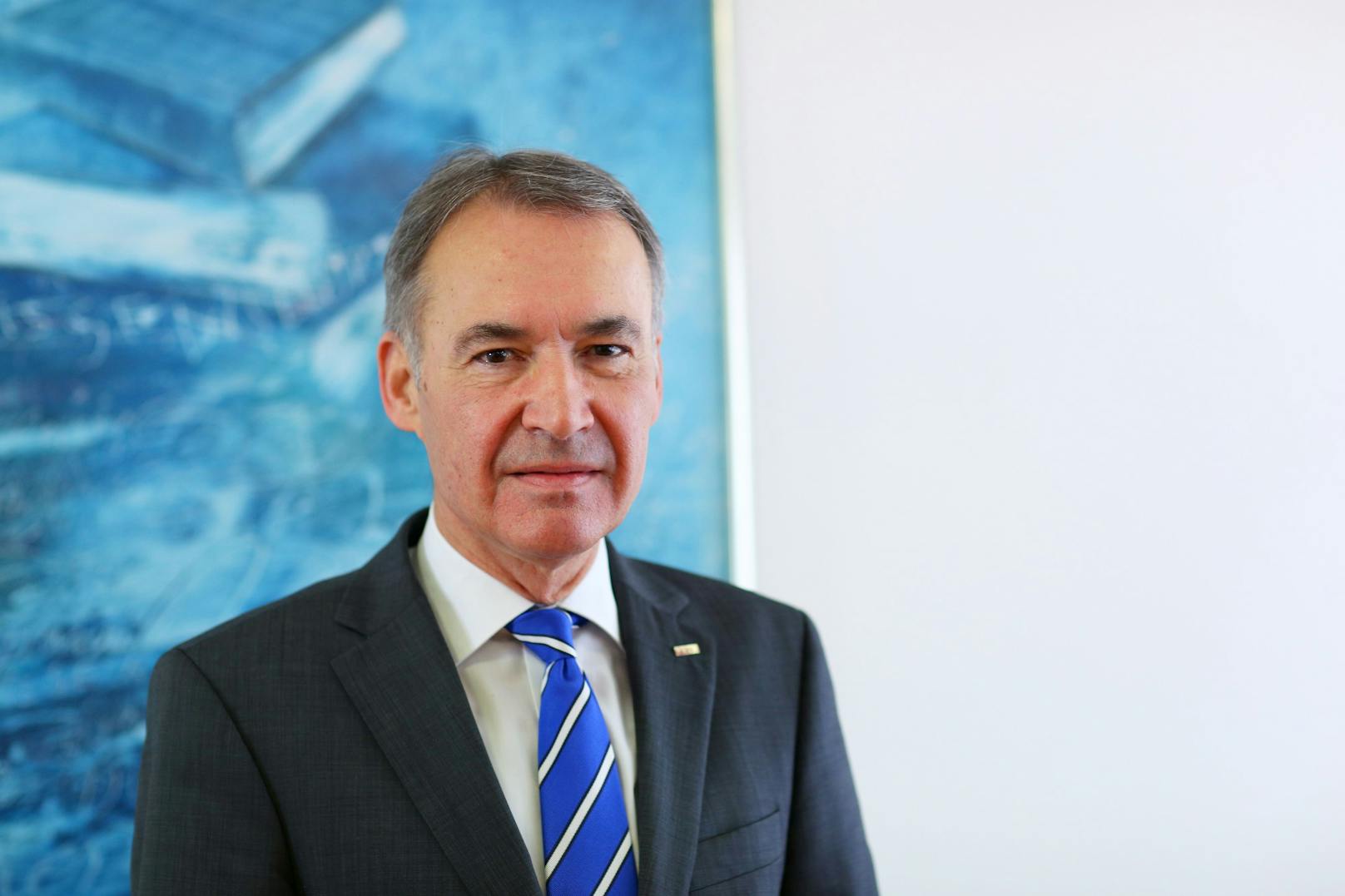 Der Präsident der burgenländischen Wirtschaftskammer, Peter Nemeth, fordert das Ende der Corona-Maßnahmen. 