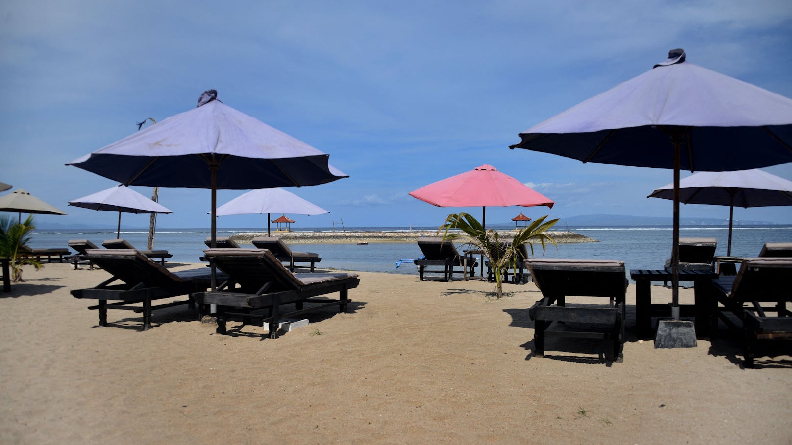 Strand in Sanur auf der Insel Bali