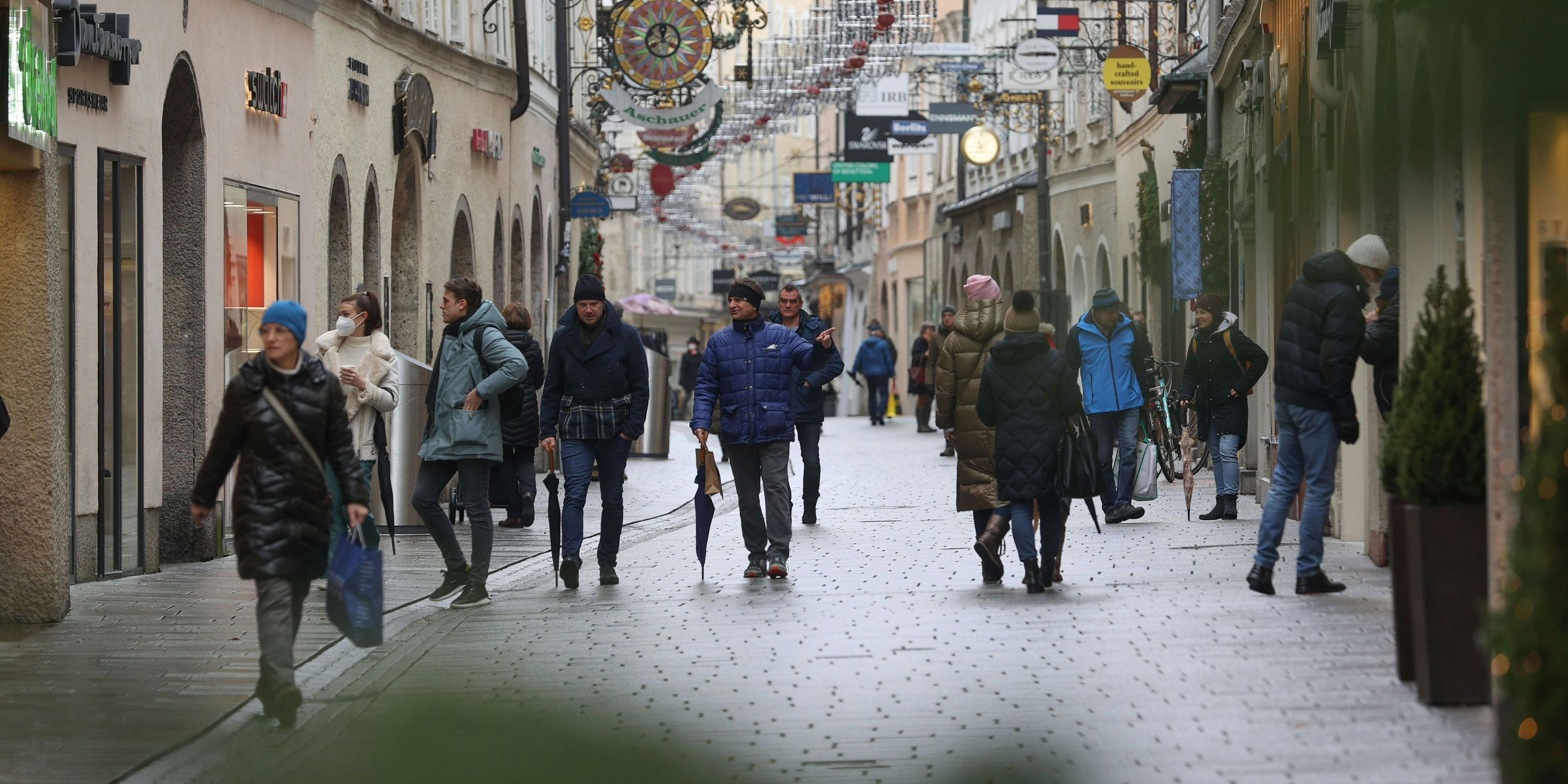 Die Lockdowns haben vielen Geschäften hart zugesetzt. Trotzdem erzielte der Einzelhandel im Schnitt ein Umsatzplus.