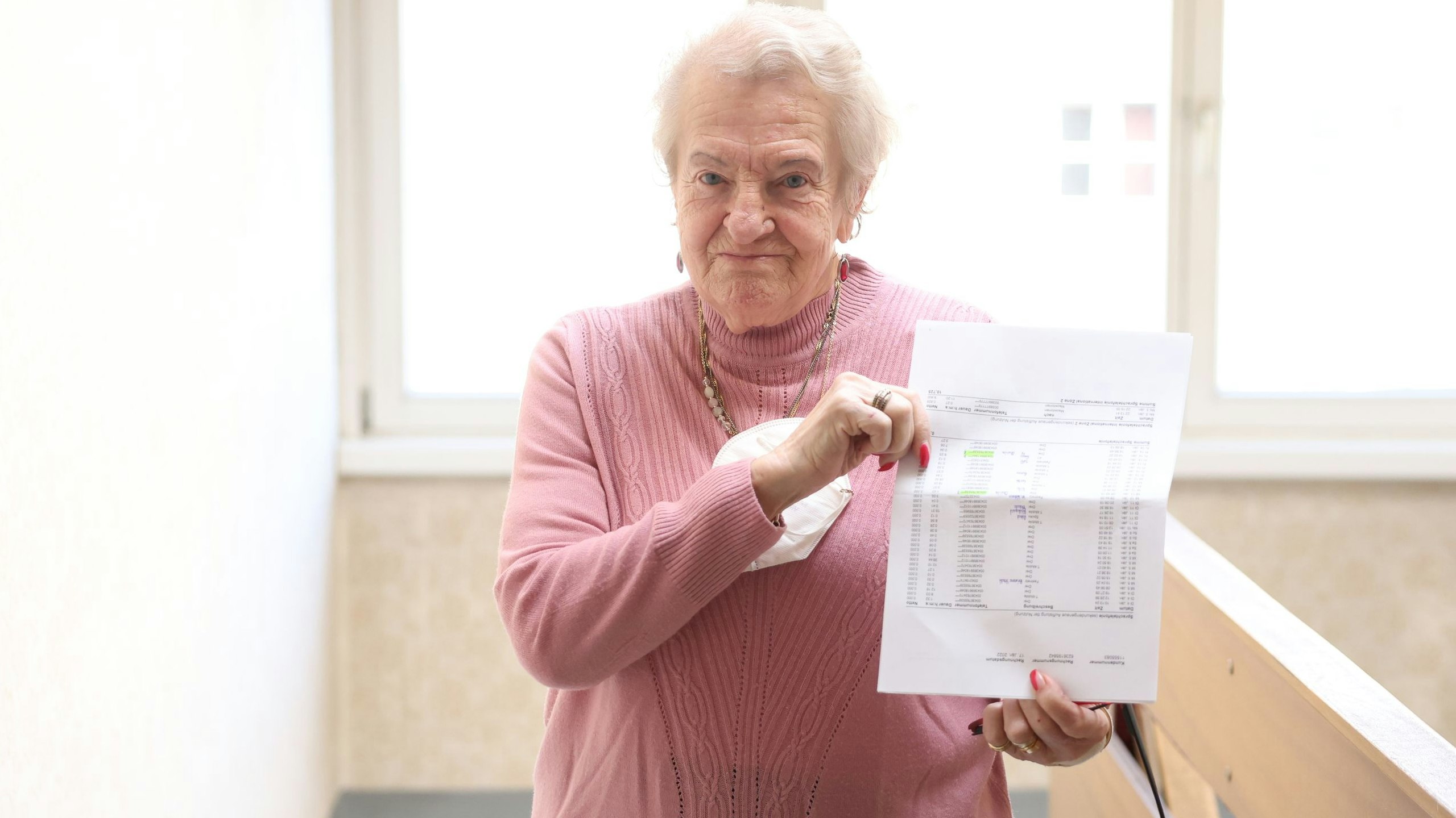 Hermine B. aus Wien-Brigittenau sollte 237 Euro für Telefonate bezahlen, die sie nie geführt hat. Ihr Handyanbieter schrieb ihr nun die Summe gut.