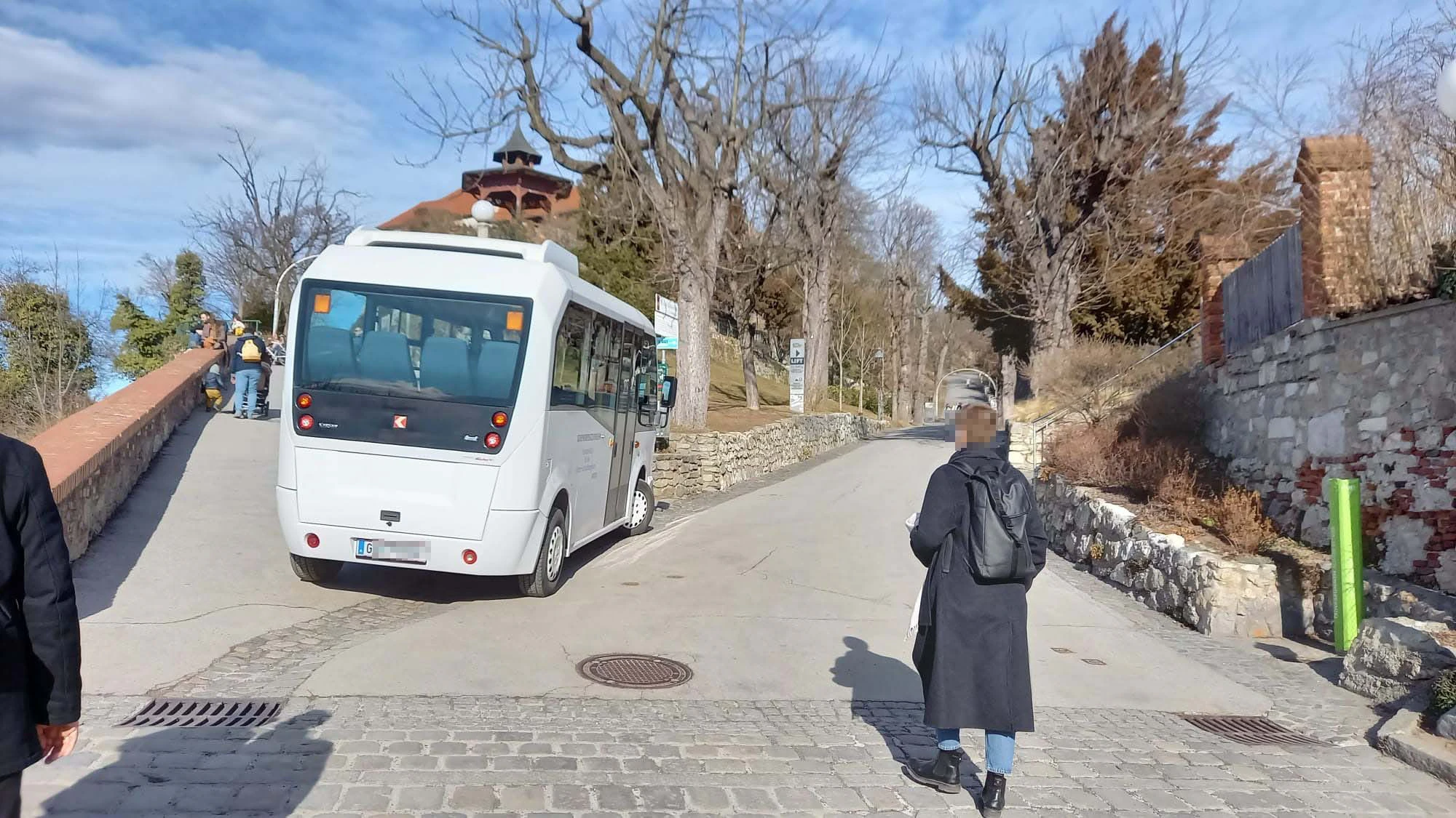 Der Bus am Grazer Schlossnberg